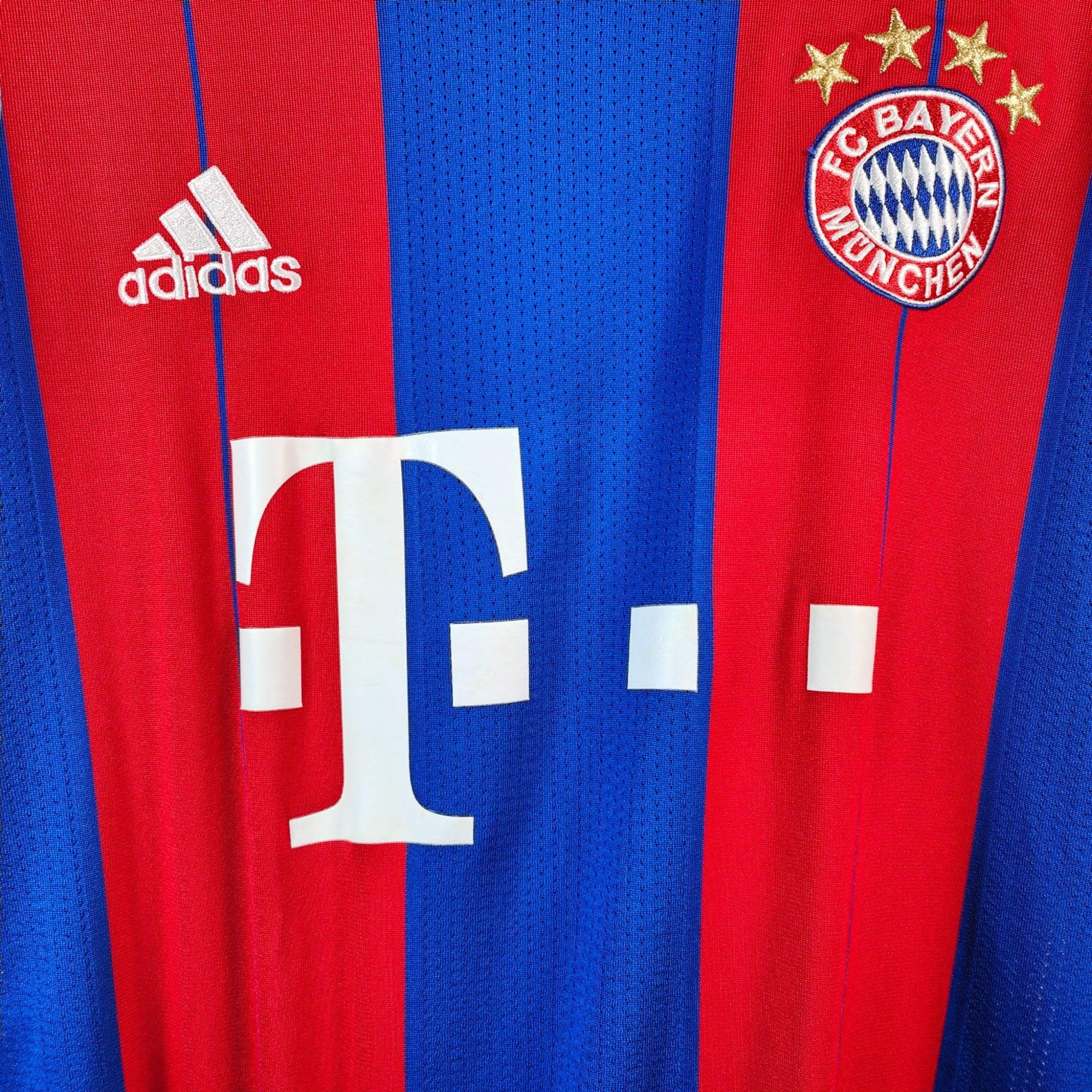 2014 - 15 Bayern Munich Home Shirt (M) - Eternal Pitch
