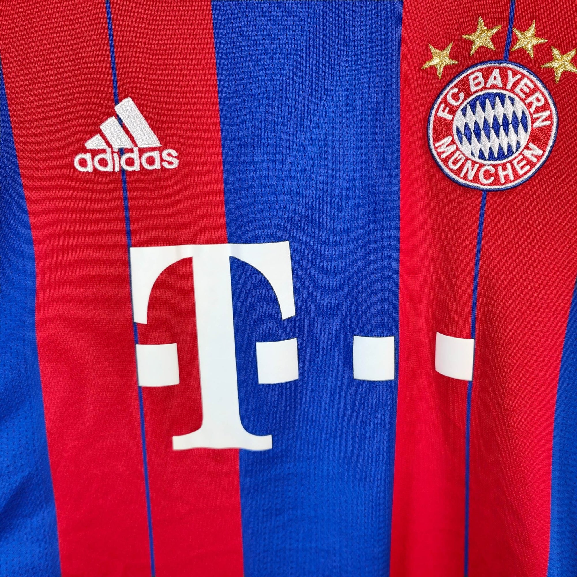 2014 - 15 Bayern Munich Home Shirt Shaqiri 11 - 9.5/10 - (M) - Eternal Pitch
