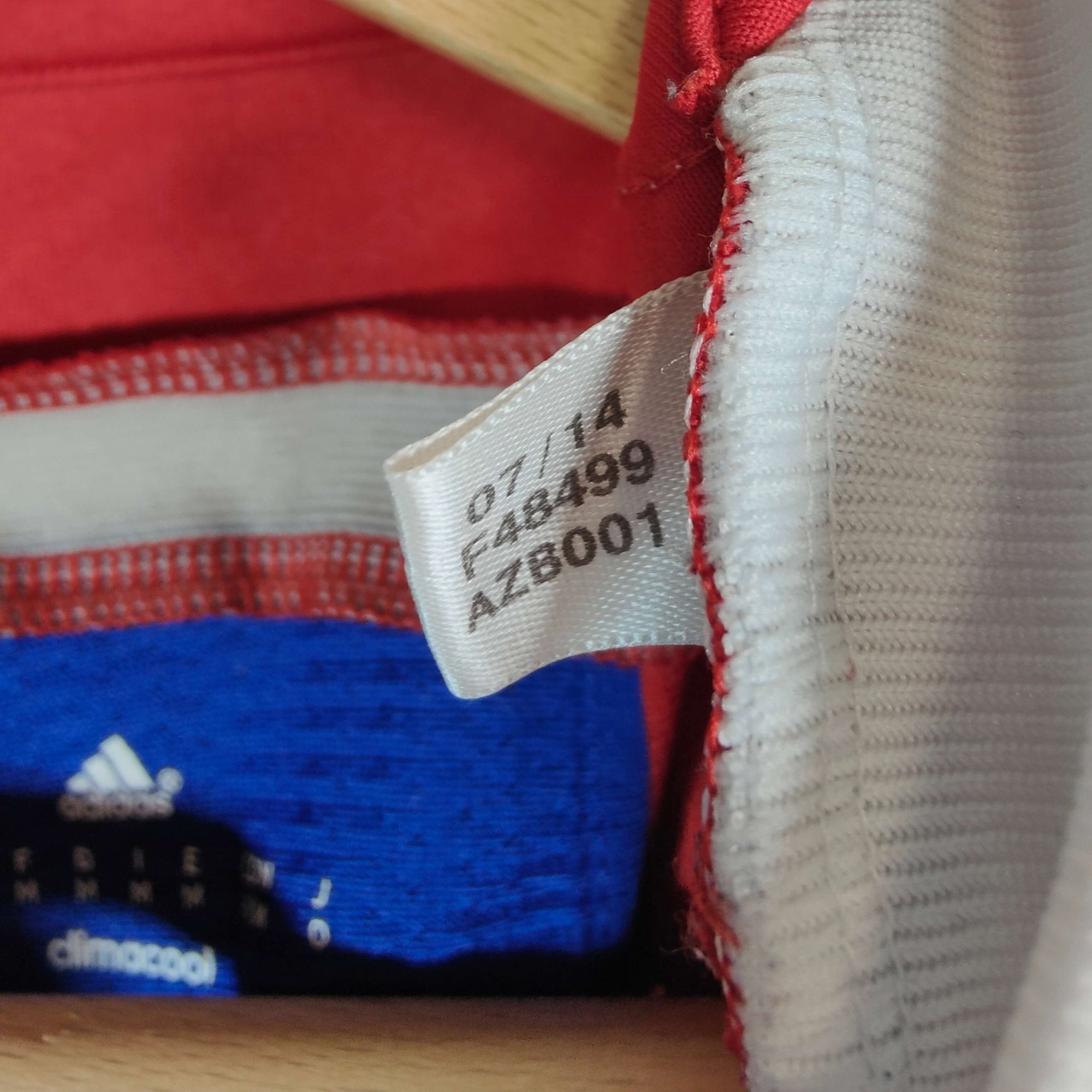 2014 - 15 Bayern Munich Home Shirt Shaqiri 11 - 9.5/10 - (M) - Eternal Pitch