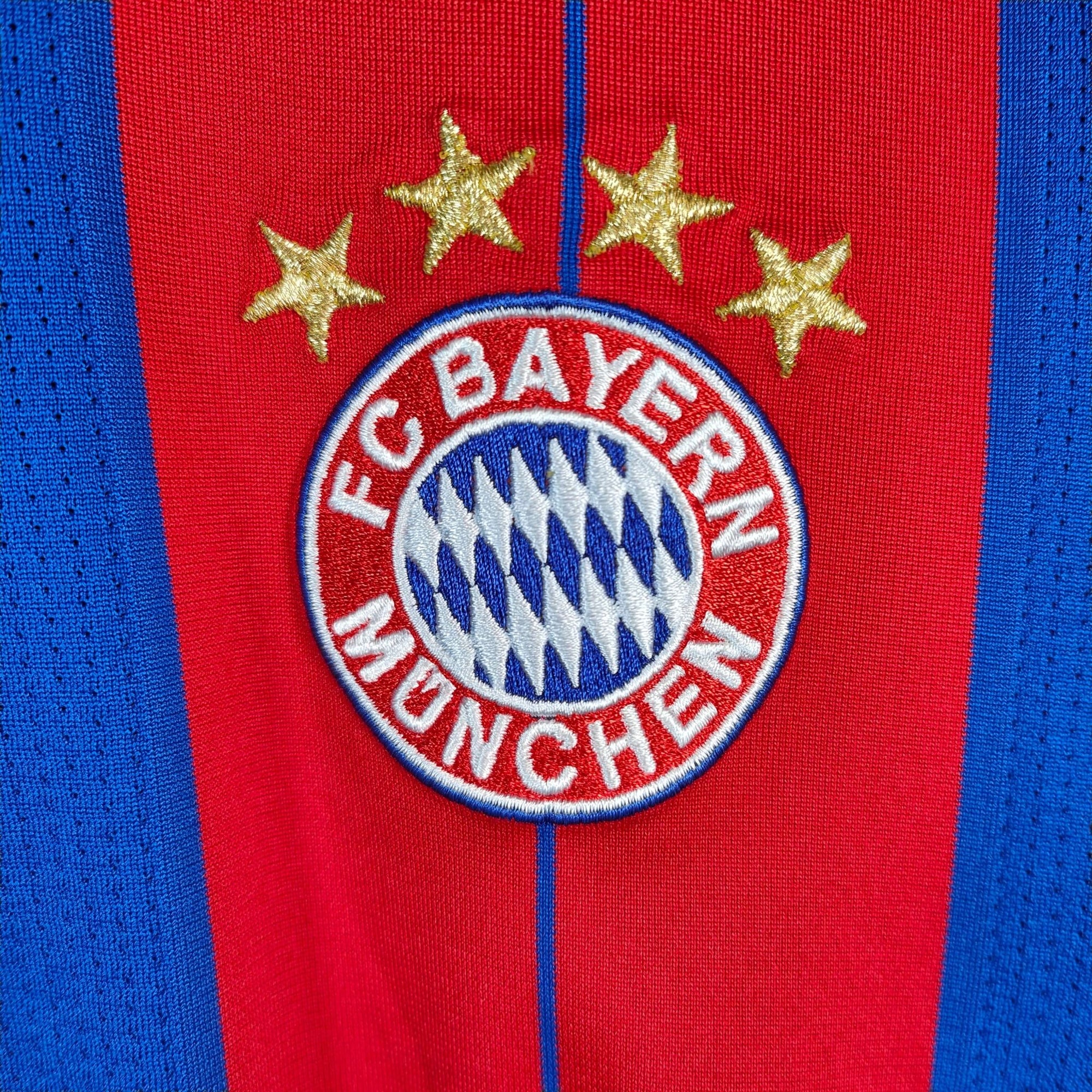 2014 - 15 Bayern Munich Home Shirt Shaqiri 11 - 9.5/10 - (M) - Eternal Pitch