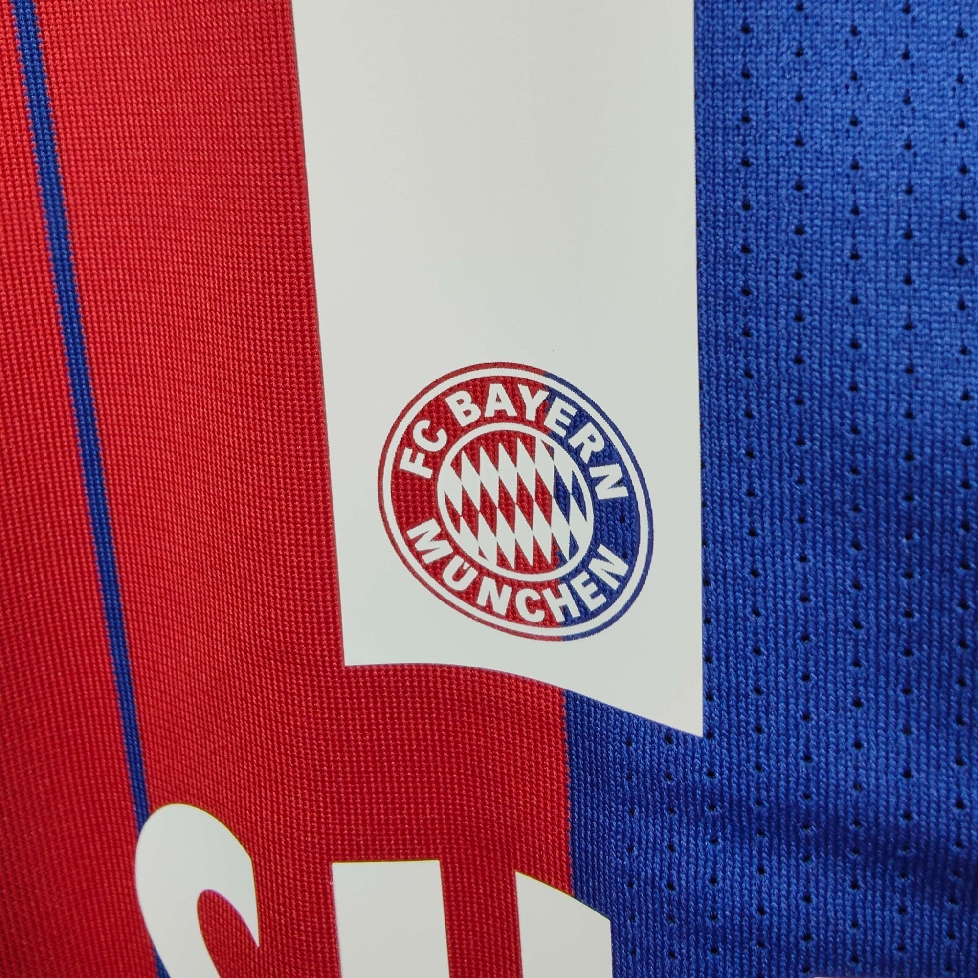 2014 - 15 Bayern Munich Home Shirt Shaqiri 11 - 9.5/10 - (M) - Eternal Pitch