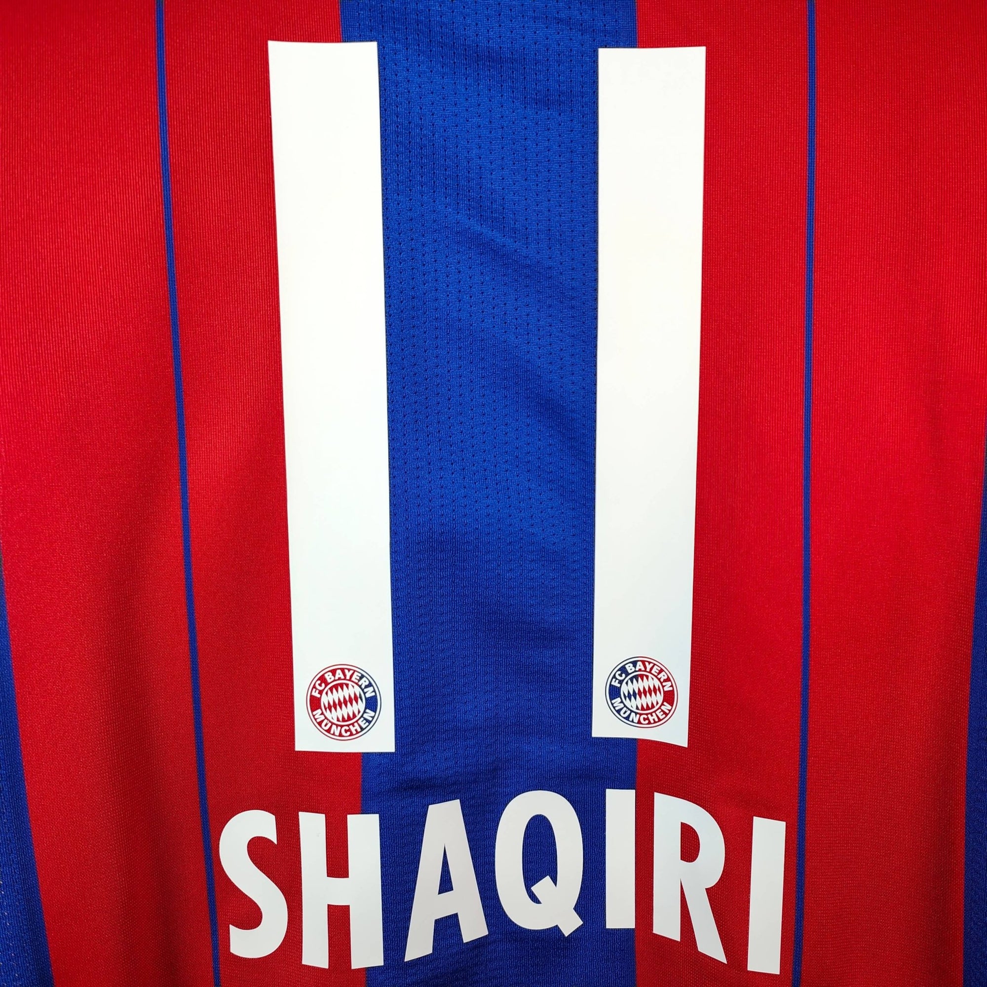 2014 - 15 Bayern Munich Home Shirt Shaqiri 11 - 9.5/10 - (S) - Eternal Pitch