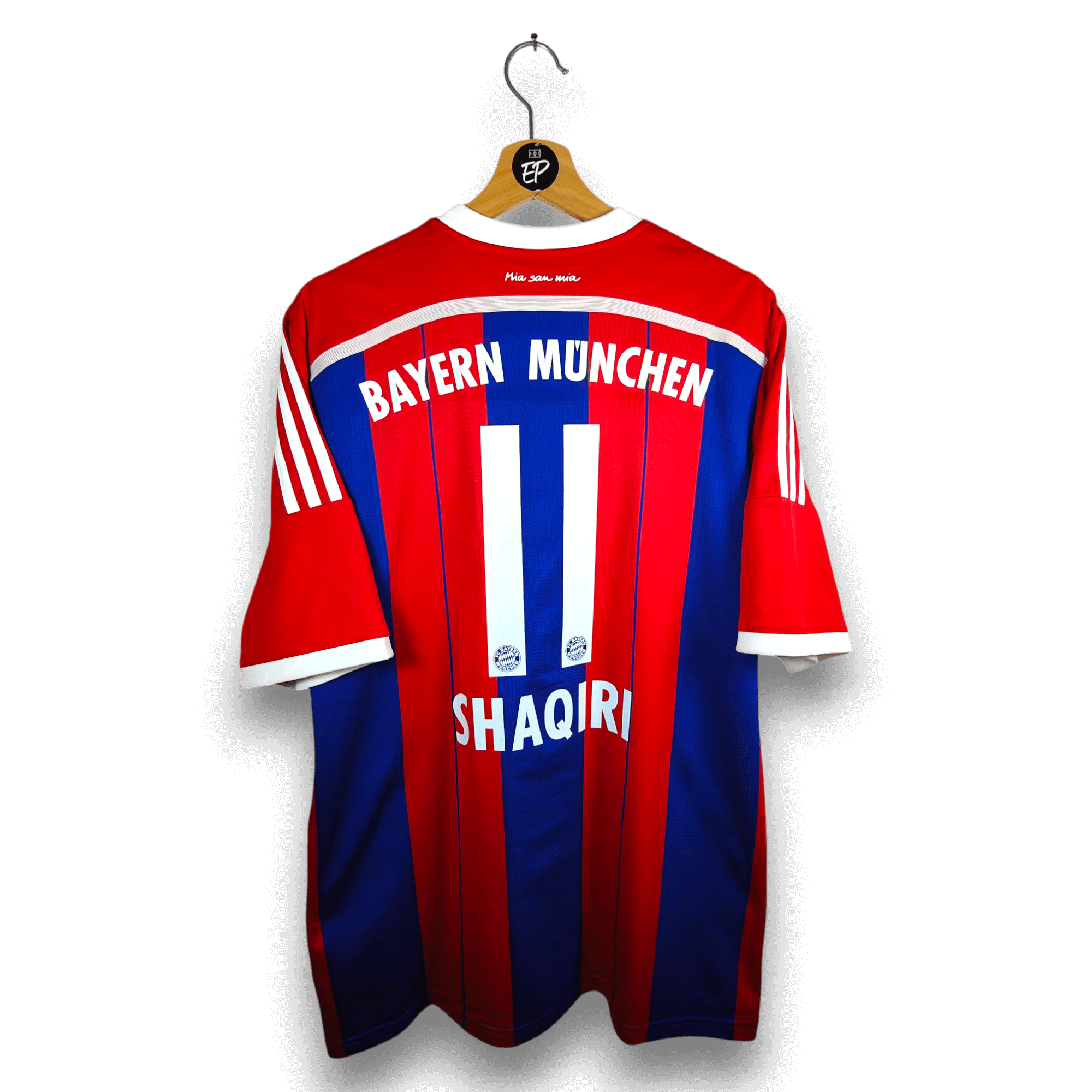 2014 - 15 Bayern Munich Home Shirt Shaqiri 11 - 9.5/10 - (XL) - Eternal Pitch