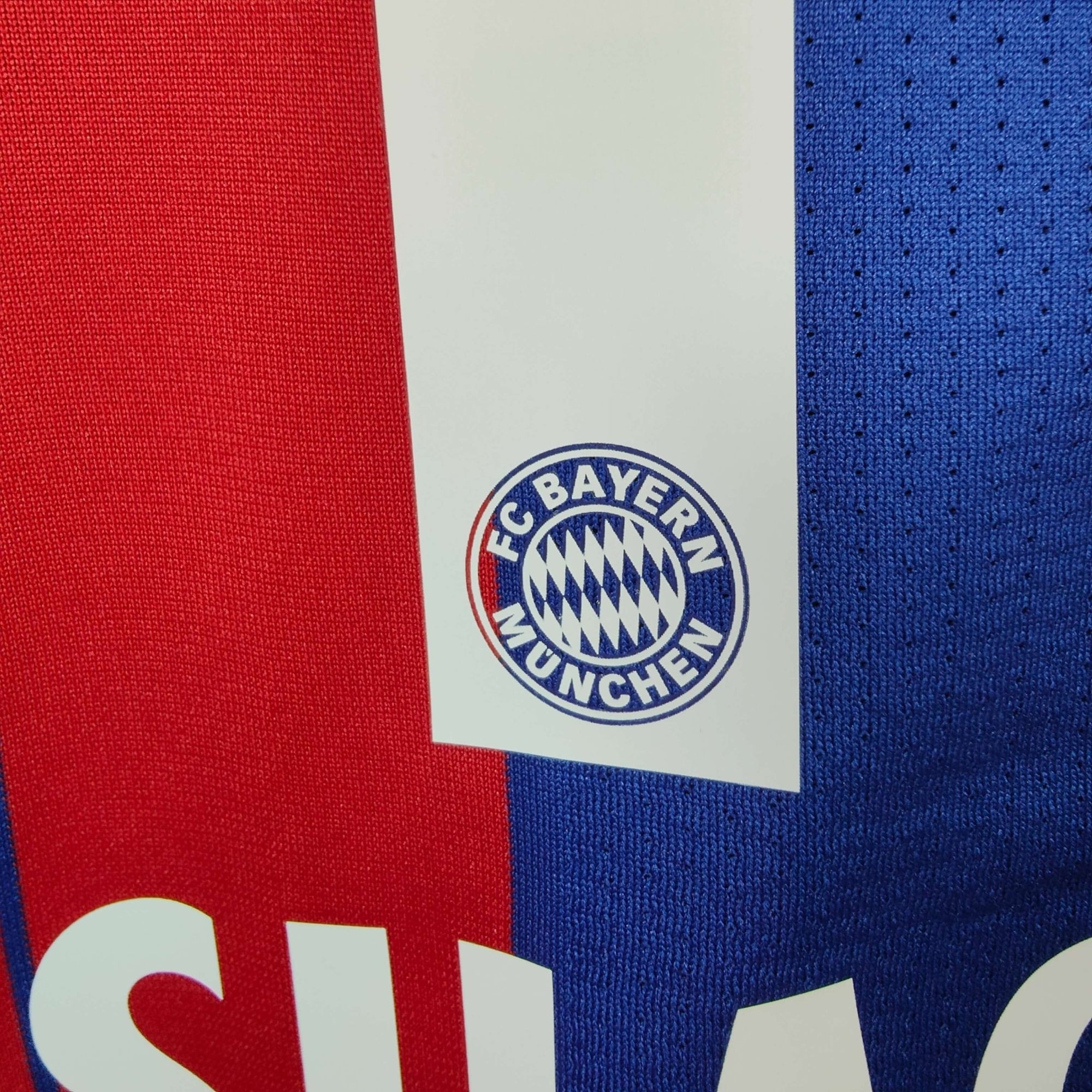 2014 - 15 Bayern Munich Home Shirt Shaqiri 11 - 9.5/10 - (XL) - Eternal Pitch