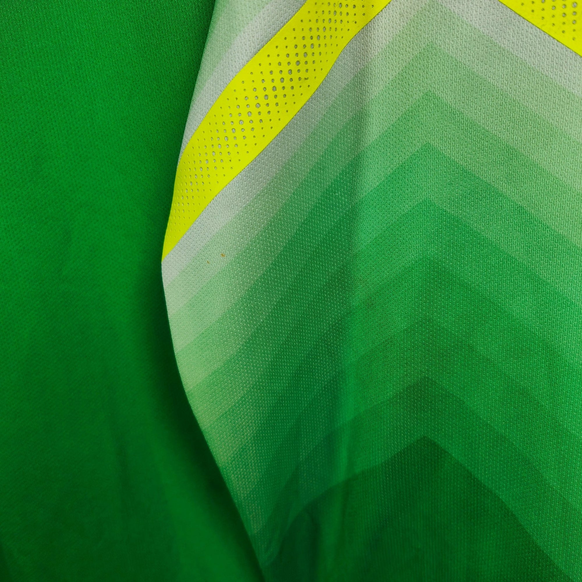 2014 - 15 Galatasaray GK Shirt - 7/10 - (S) - Eternal Pitch