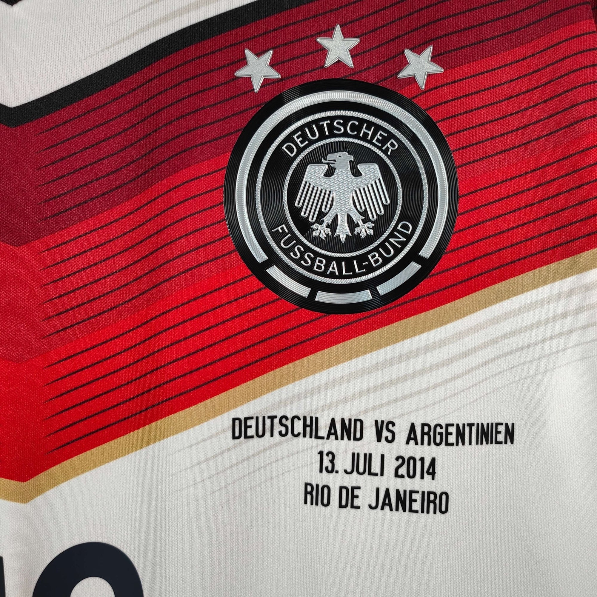 2014 - 15 Germany Home Shirt Muller 13 - 9.5/10 - (L) - Eternal Pitch