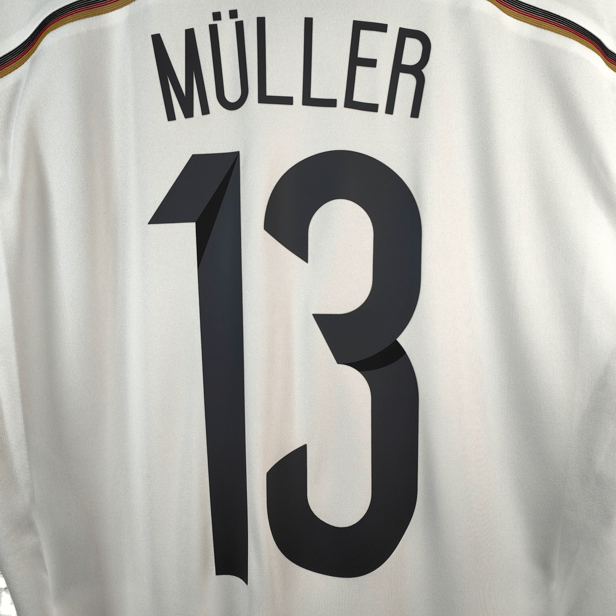 2014 - 15 Germany Home Shirt Muller 13 (M) - Eternal Pitch