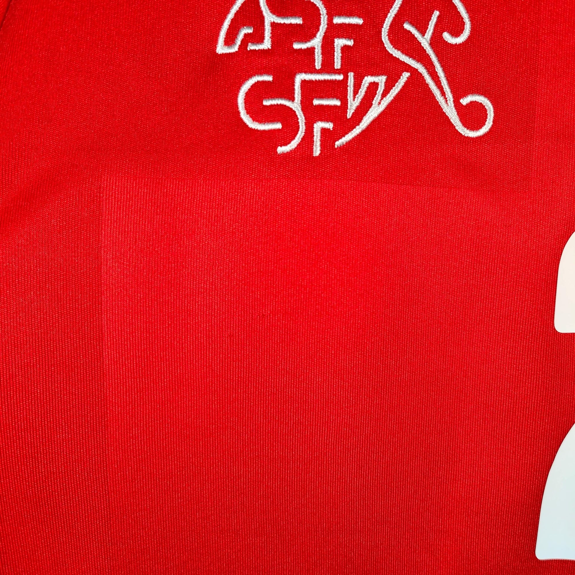 2014 - 15 Switzerland Home Shirt Shaqiri 23 - 8/10 - (S) - Eternal Pitch