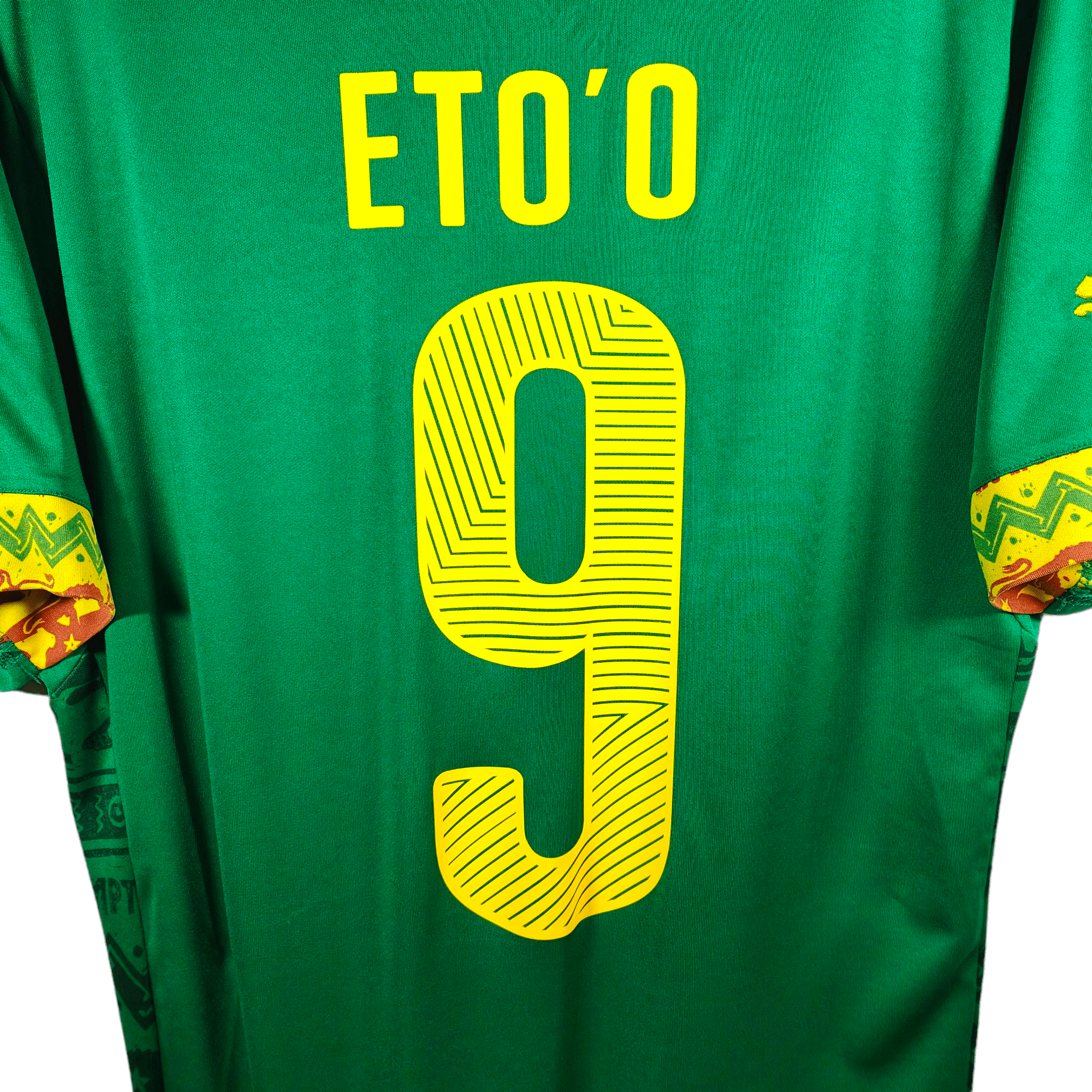 2014 - 16 Cameroon Home Shirt Eto&#39;o 9 - 9/10 - (M) - Eternal Pitch