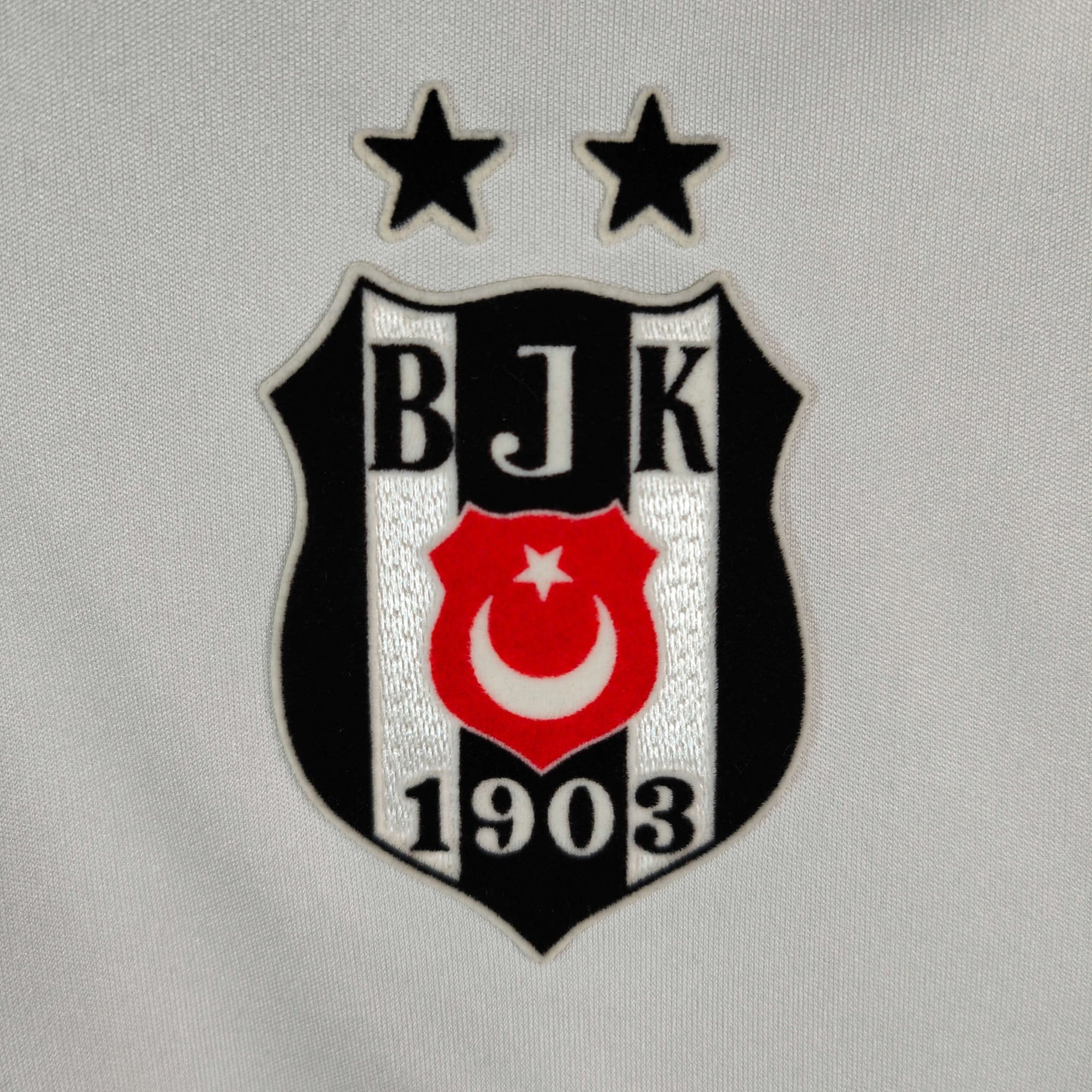 2015 - 16 Besiktas Home Shirt Quaresma 17 - 9.5/10 - (XL) - Eternal Pitch