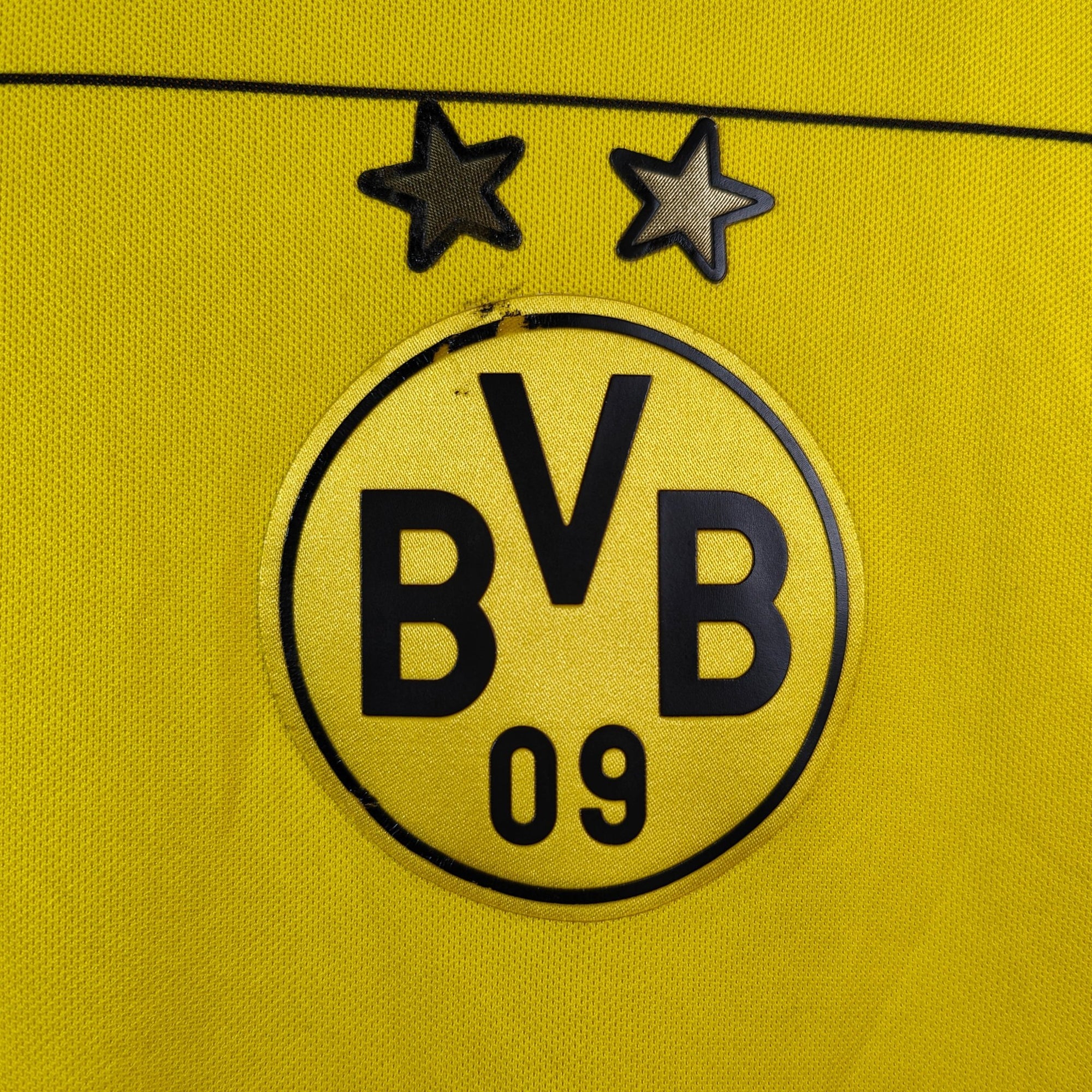 2015 - 16 Dortmund Home Shirt Aubameyang 17 (L) - Eternal Pitch