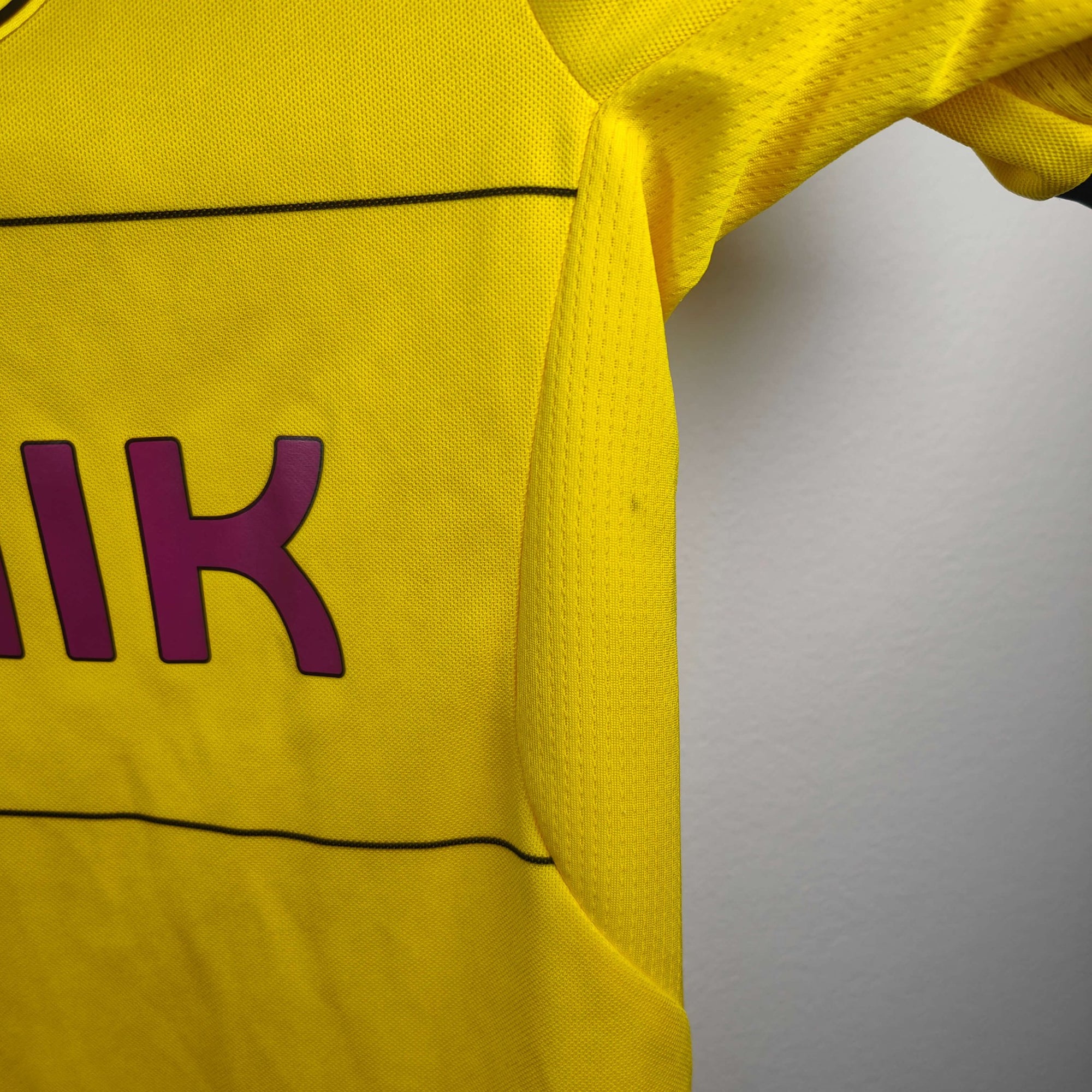 2015 - 16 Dortmund Home Shirt Reus 11 - 9/10 - (M) - Eternal Pitch