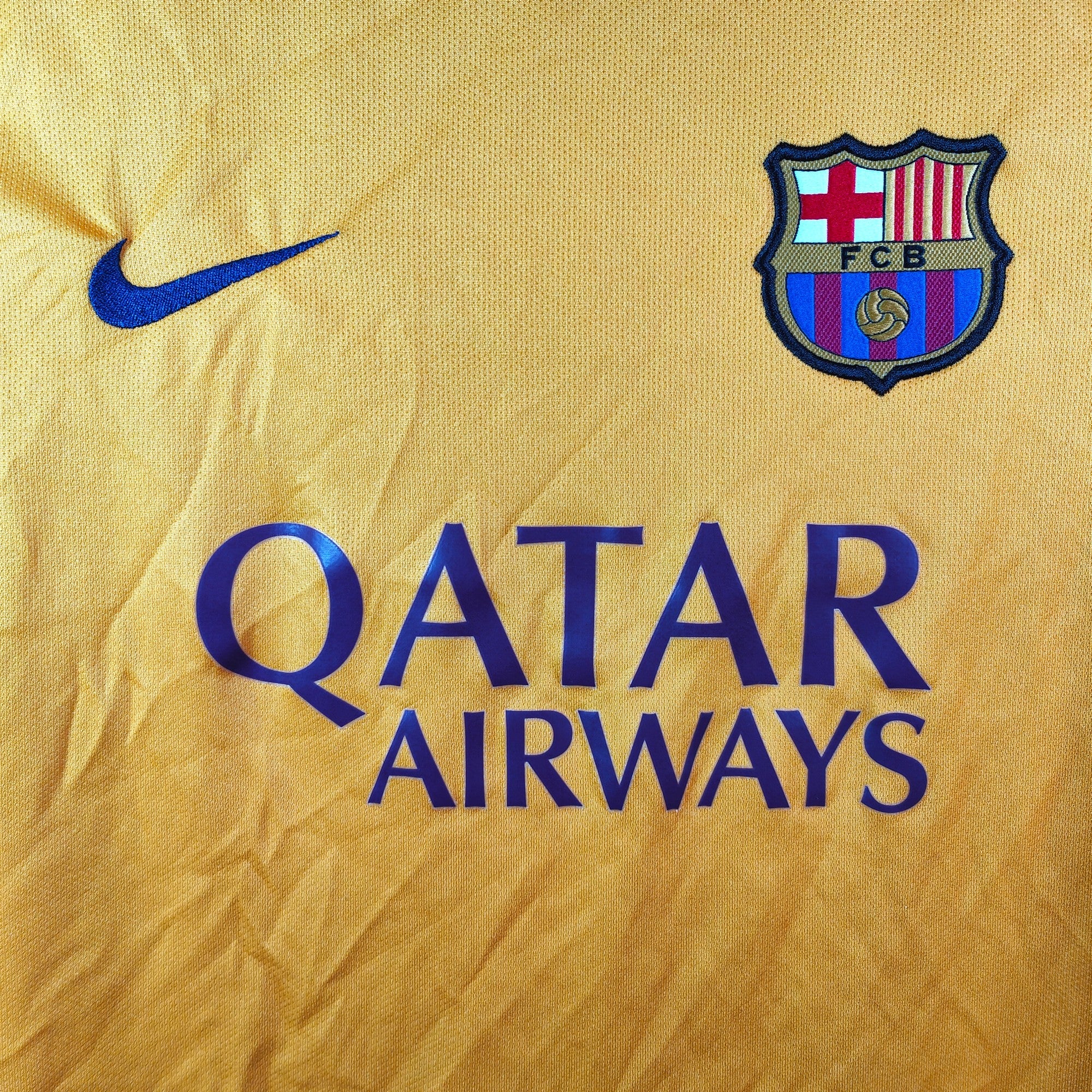 2015 - 16 FC Barcelona Away Shirt Messi 10 (M KIDS) - Eternal Pitch