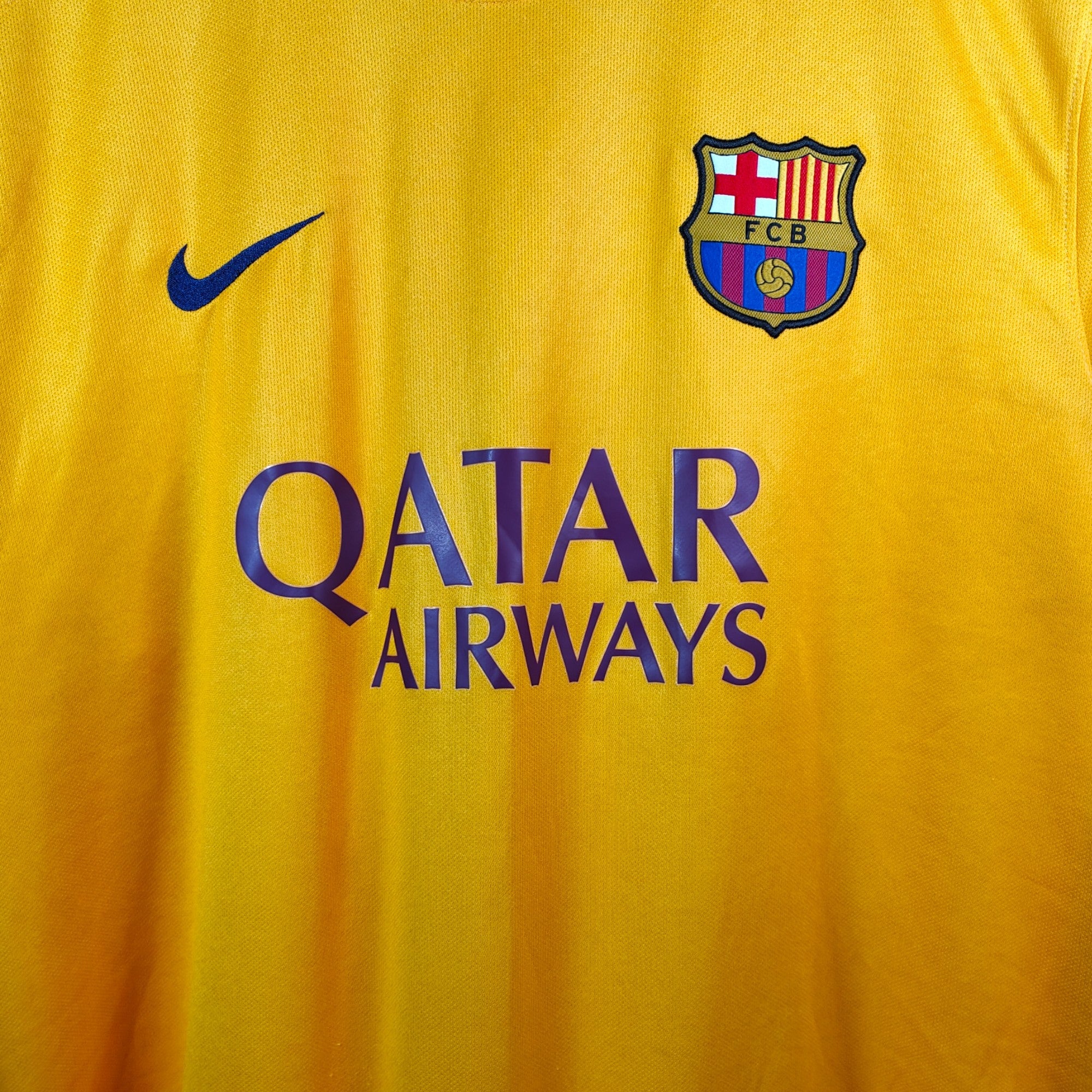 2015 - 16 FC Barcelona Away Shirt Messi 10 (XL) - Eternal Pitch
