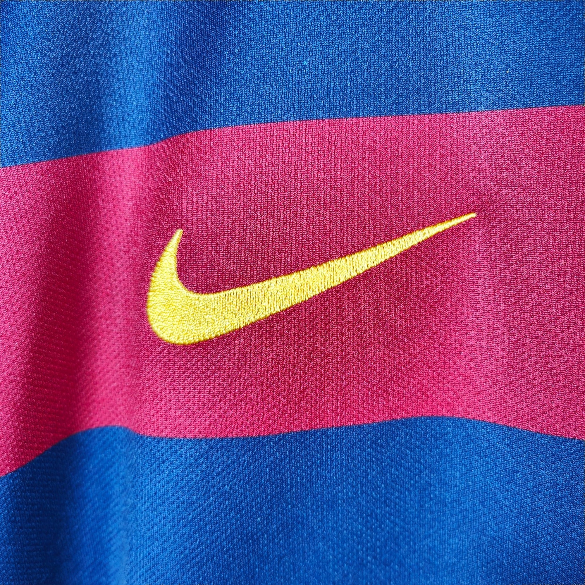 2015 - 16 FC Barcelona Home Shirt Neymar 11 - 9/10 - (M) - Eternal Pitch