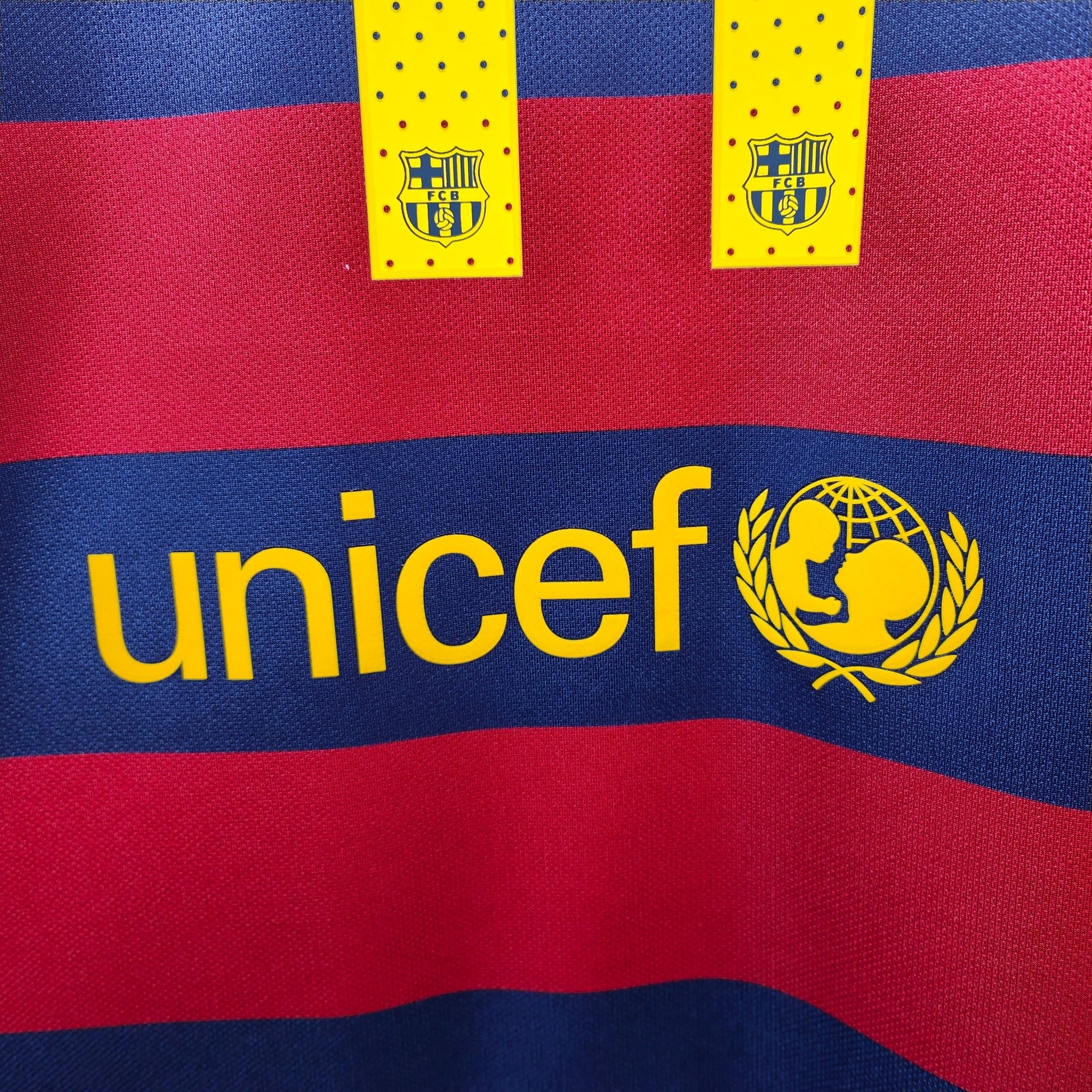 2015 - 16 FC Barcelona Home Shirt Neymar 11 (L) - Eternal Pitch