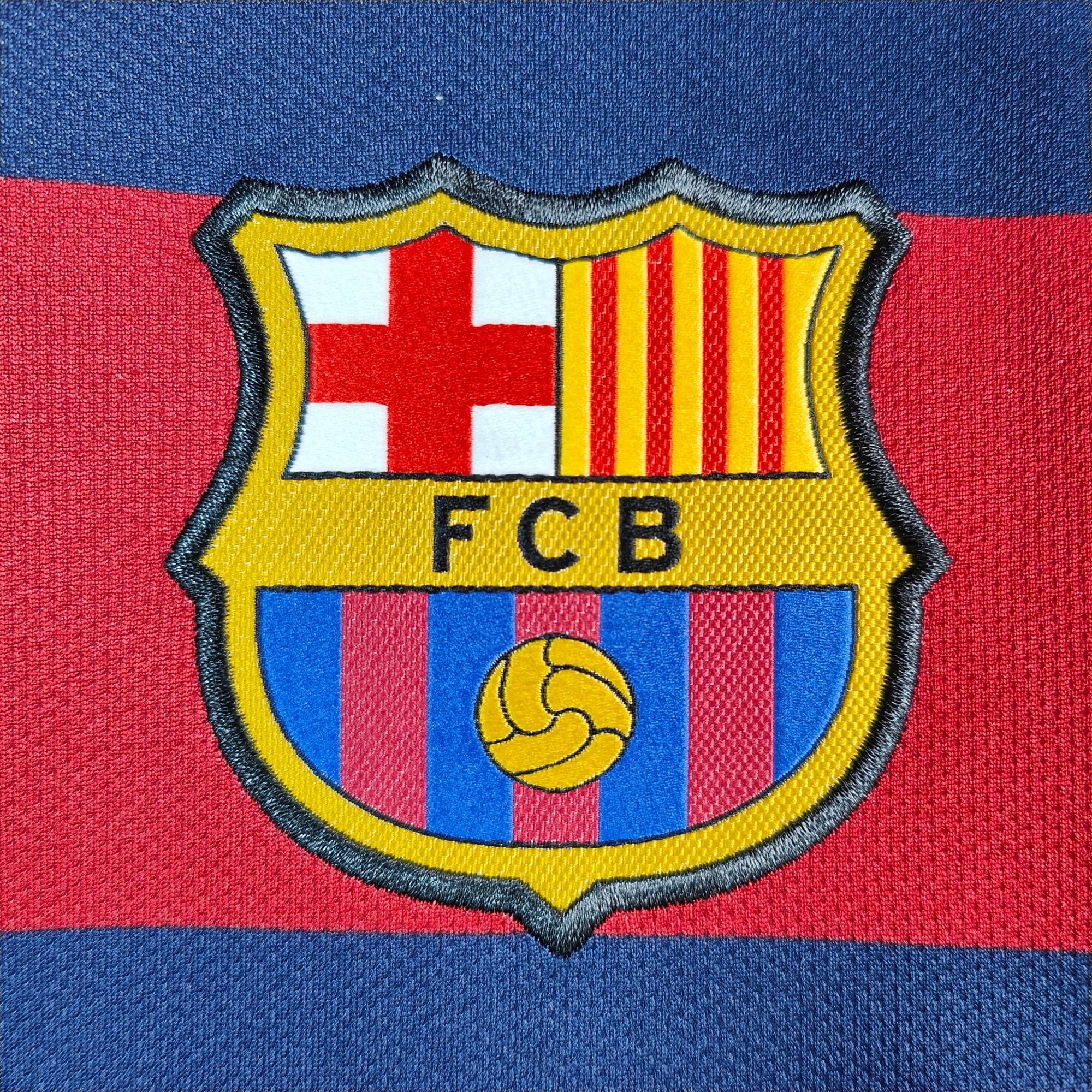 2015 - 16 FC Barcelona Home Shirt Neymar 11 (M) - Eternal Pitch