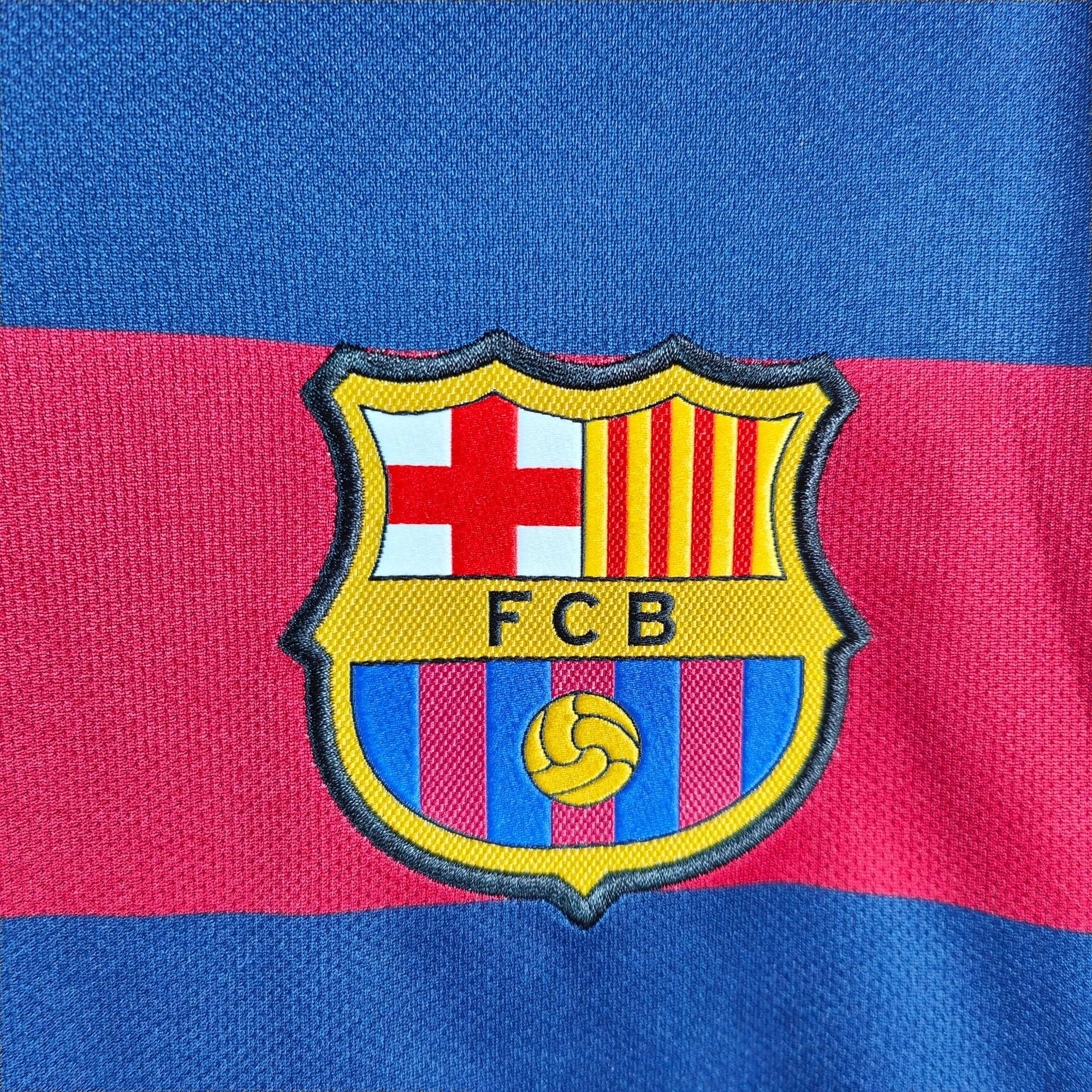 2015 - 16 FC Barcelona Home Shirt Suarez 9 - 9/10 - (XL) - Eternal Pitch