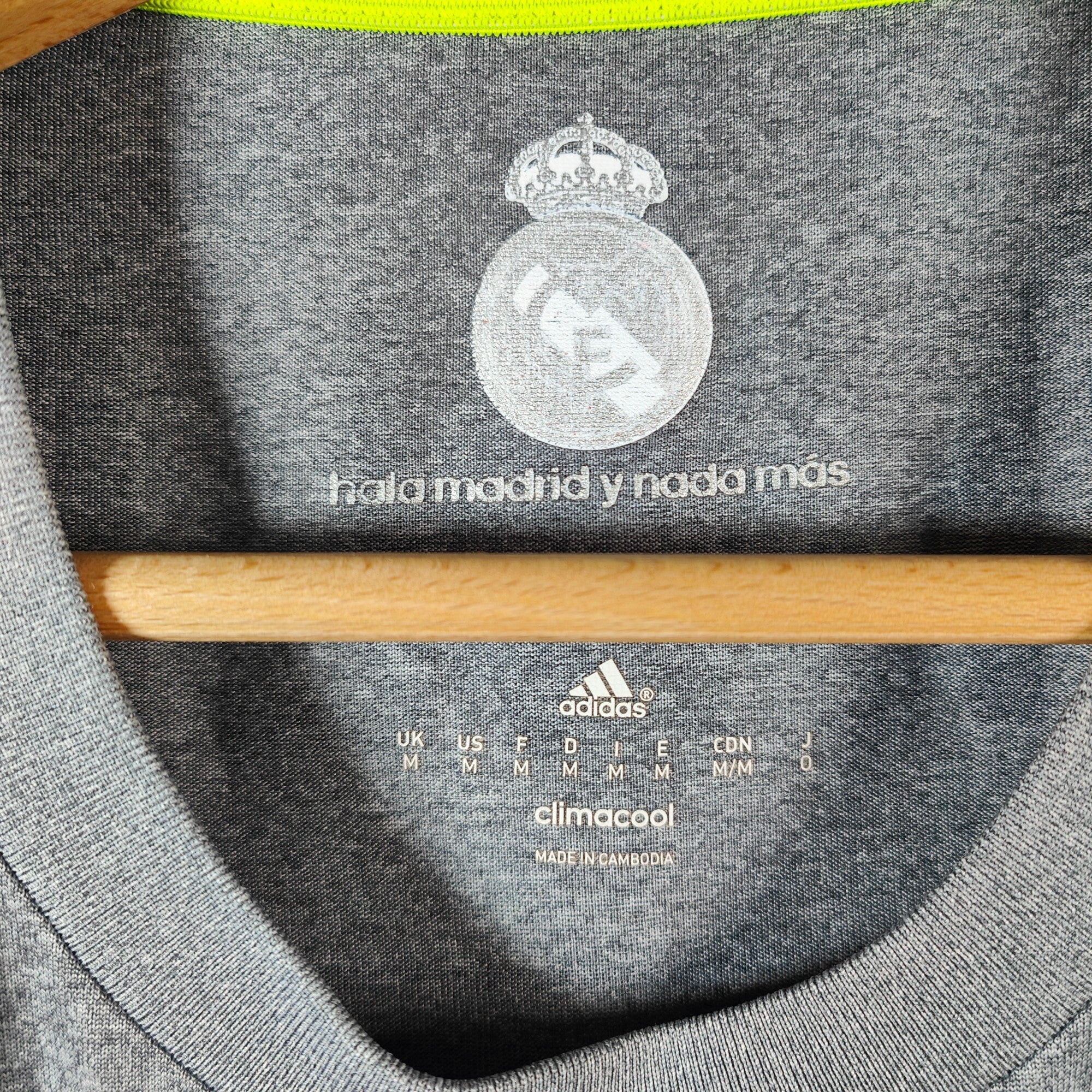 2015 - 16 Real Madrid Away Shirt Ronaldo 7 (M) - Eternal Pitch