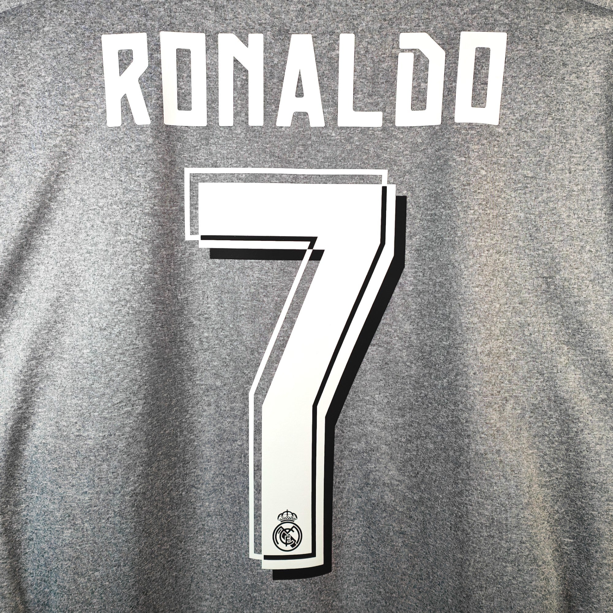 2015 - 16 Real Madrid Away Shirt Ronaldo 7 (M) - Eternal Pitch