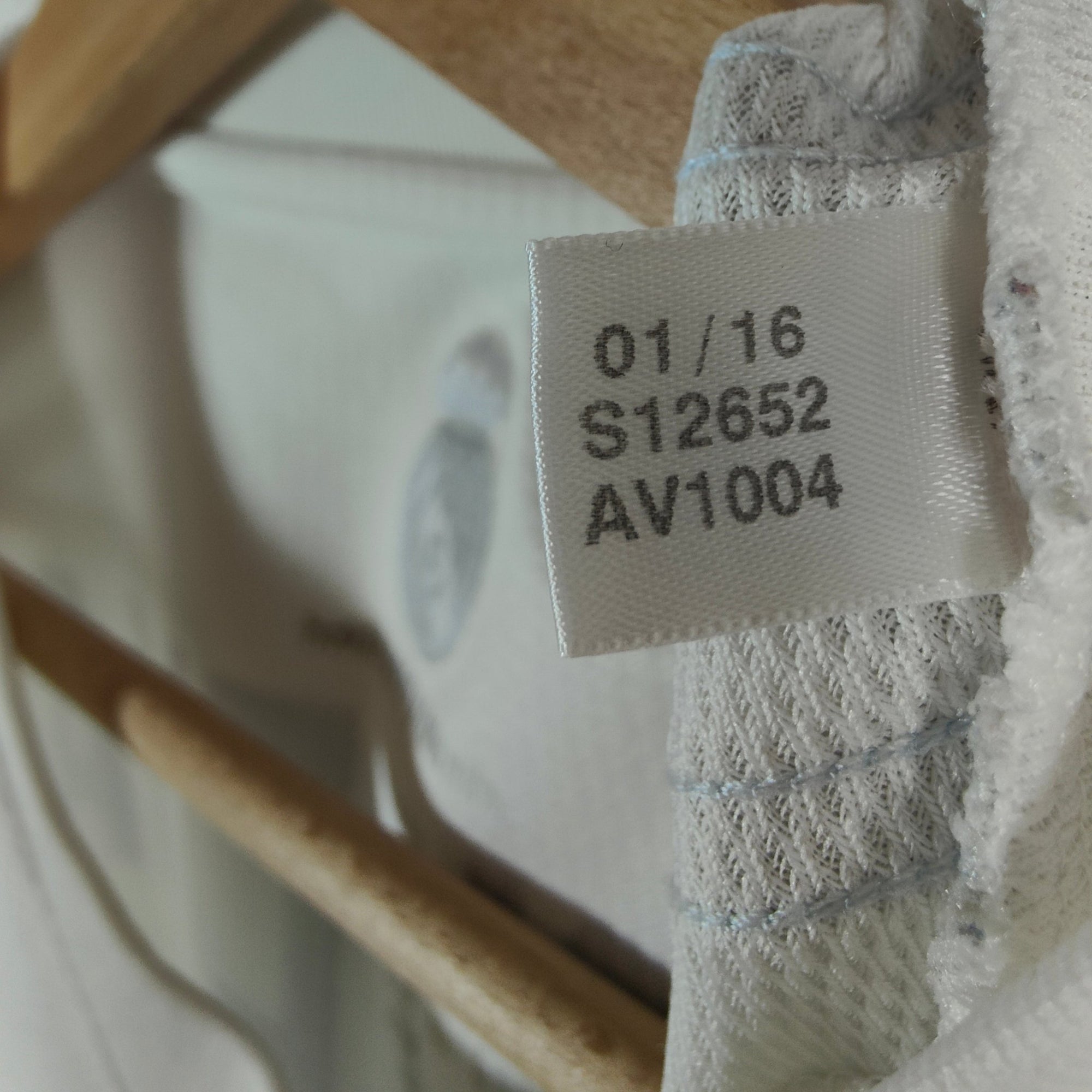 2015 - 16 Real Madrid Home Shirt Benzema 9 - 8/10 - (M) - Eternal Pitch