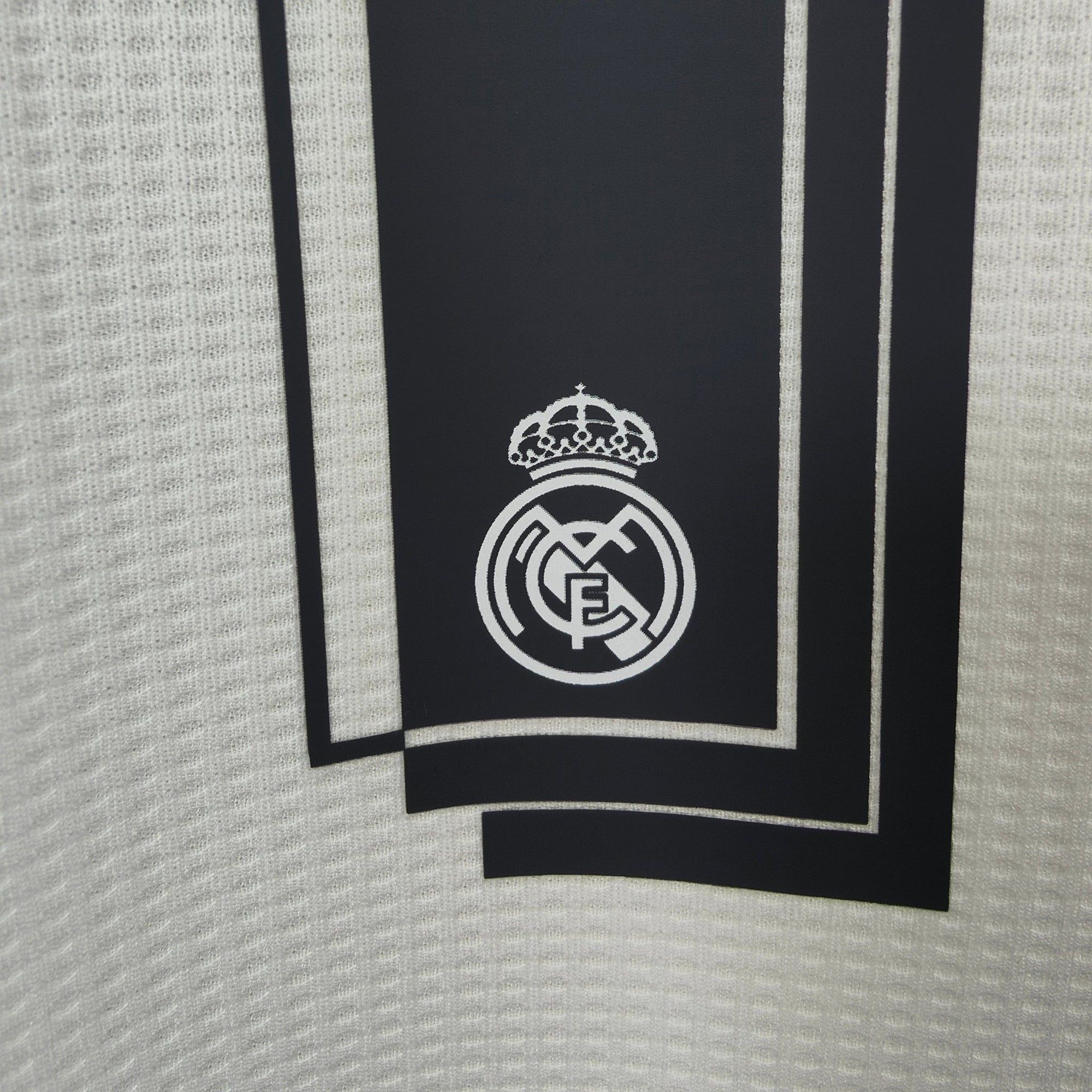 2015 - 16 Real Madrid Home Shirt Ronaldo 7 - 9/10 - (L) - Eternal Pitch