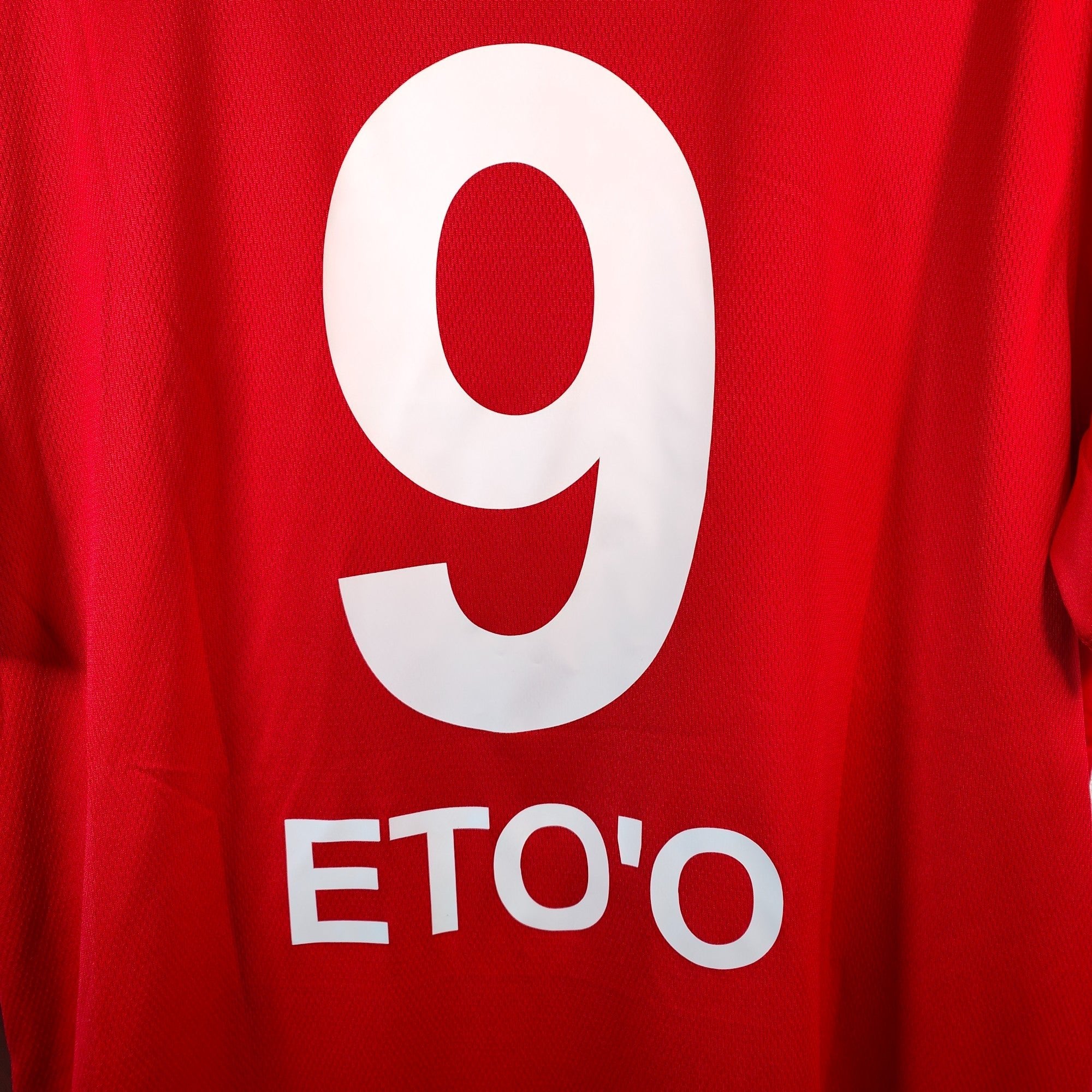 2016 - 17 Antalyaspor Home Shirt Eto&#39;o 9 - 9/10 BNWT - (XL) - Eternal Pitch