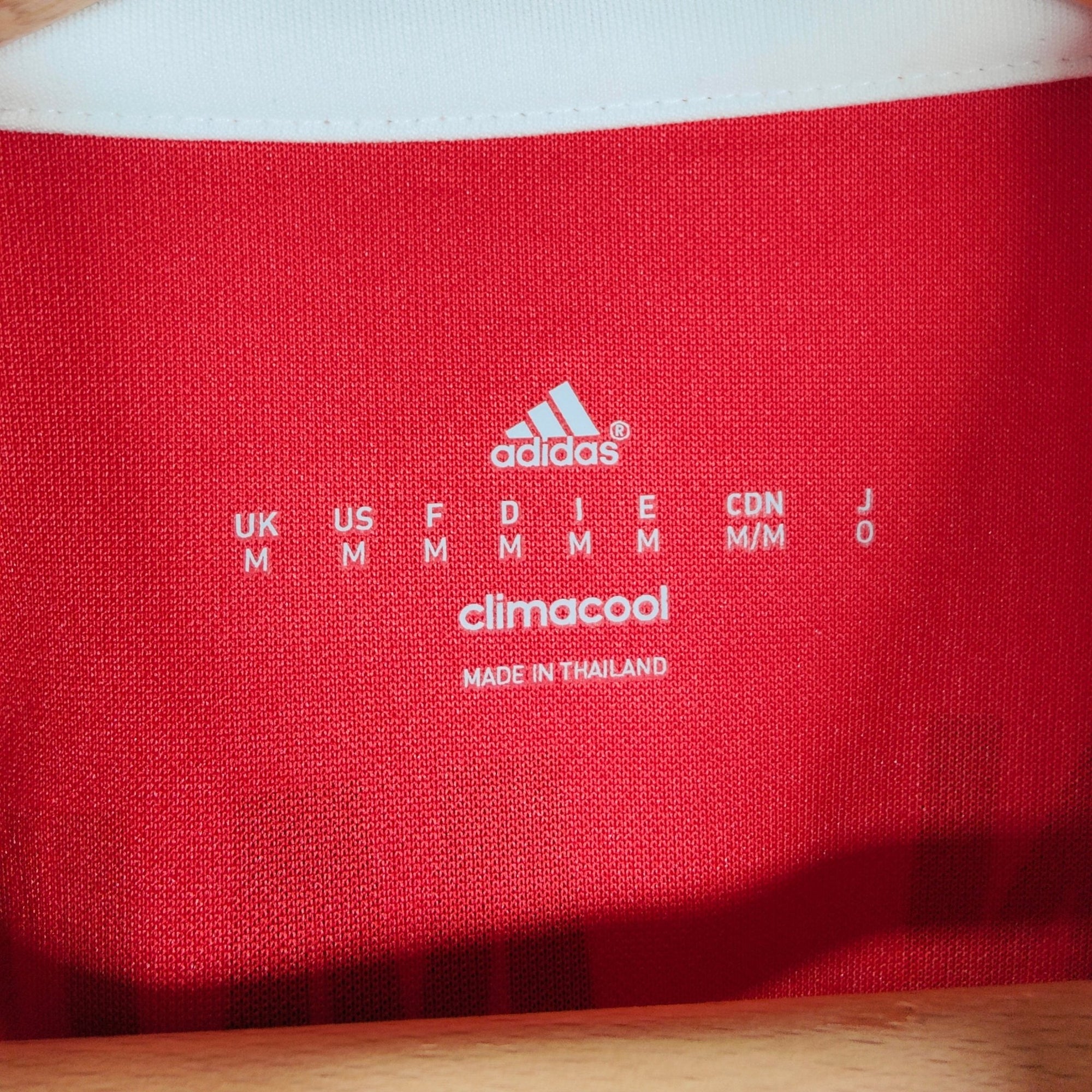 2016 - 17 Bayern Munich Home Shirt - 9.5/10 - (M) - Eternal Pitch
