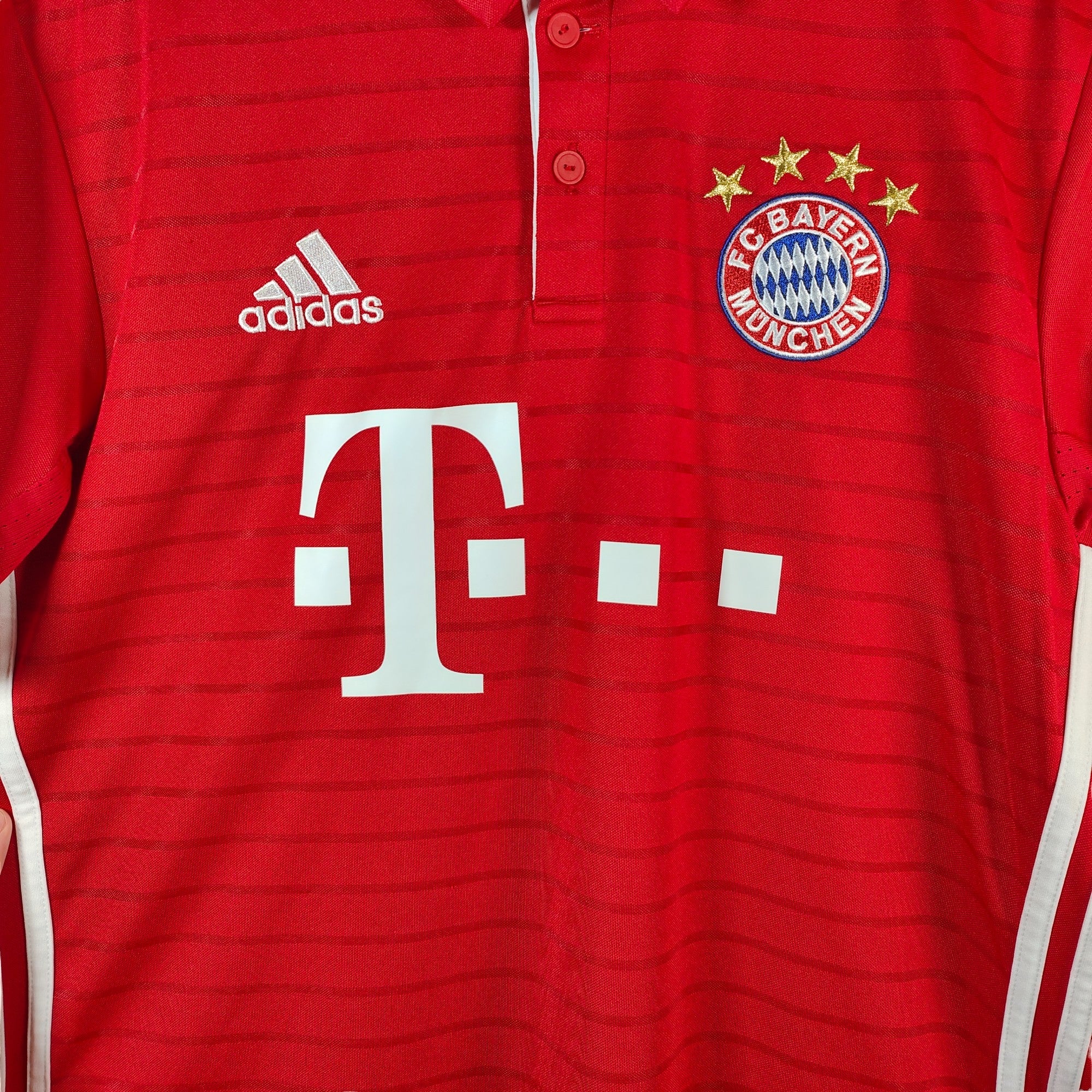 2016 - 17 Bayern Munich Home Shirt Ribery 7 (M) - Eternal Pitch
