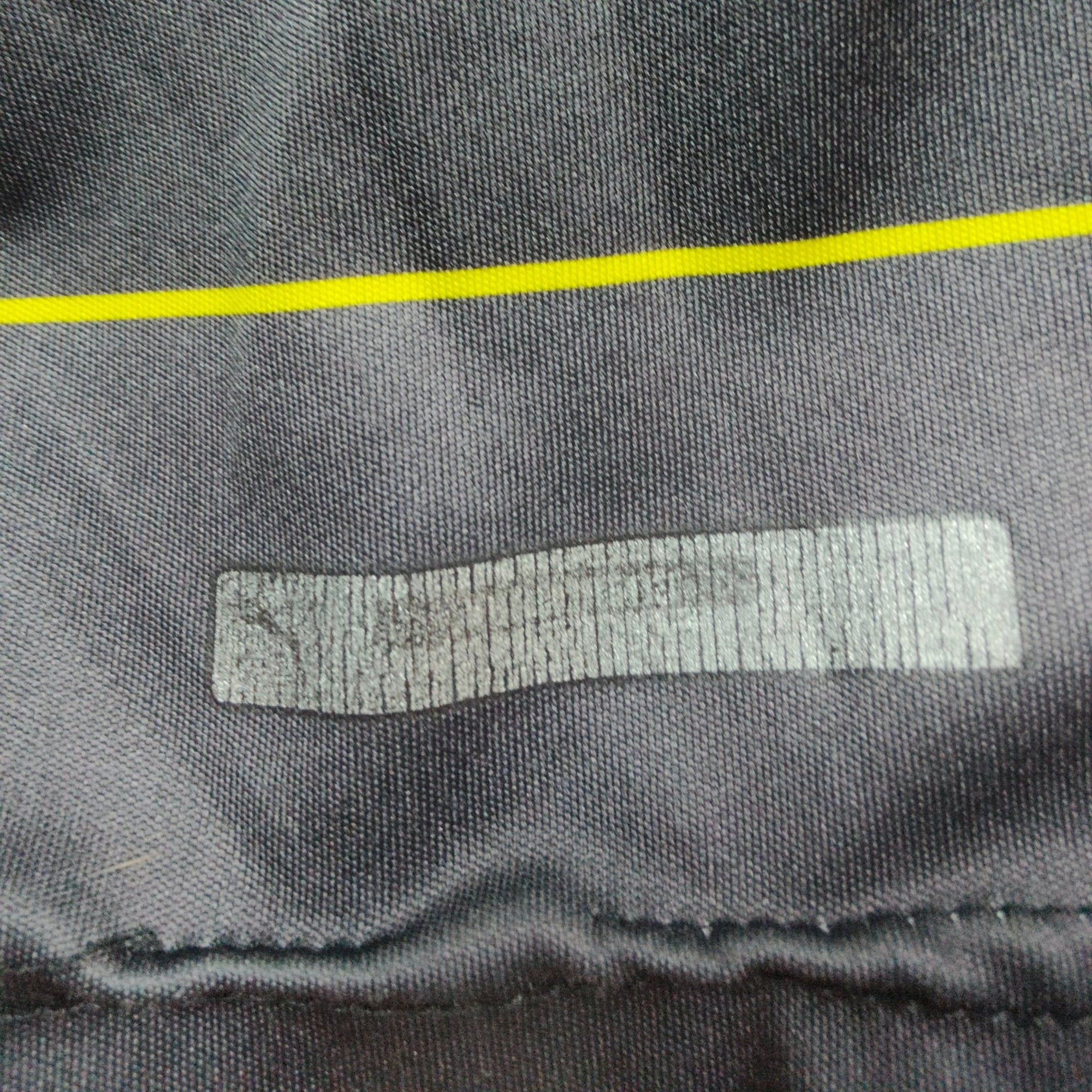 2016 - 17 Dortmund Away Shirt - 5.5/10 - (M) - Eternal Pitch