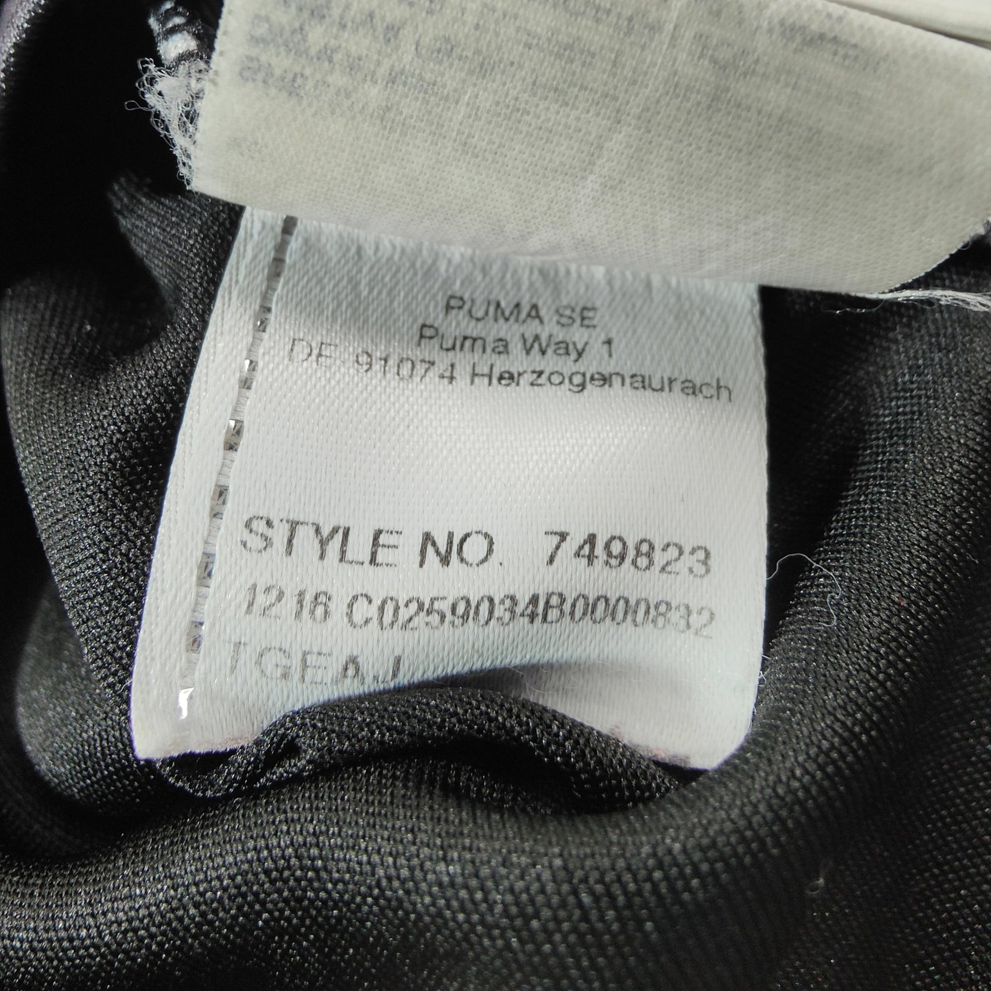 2016 - 17 Dortmund Away Shirt - 5.5/10 - (M) - Eternal Pitch