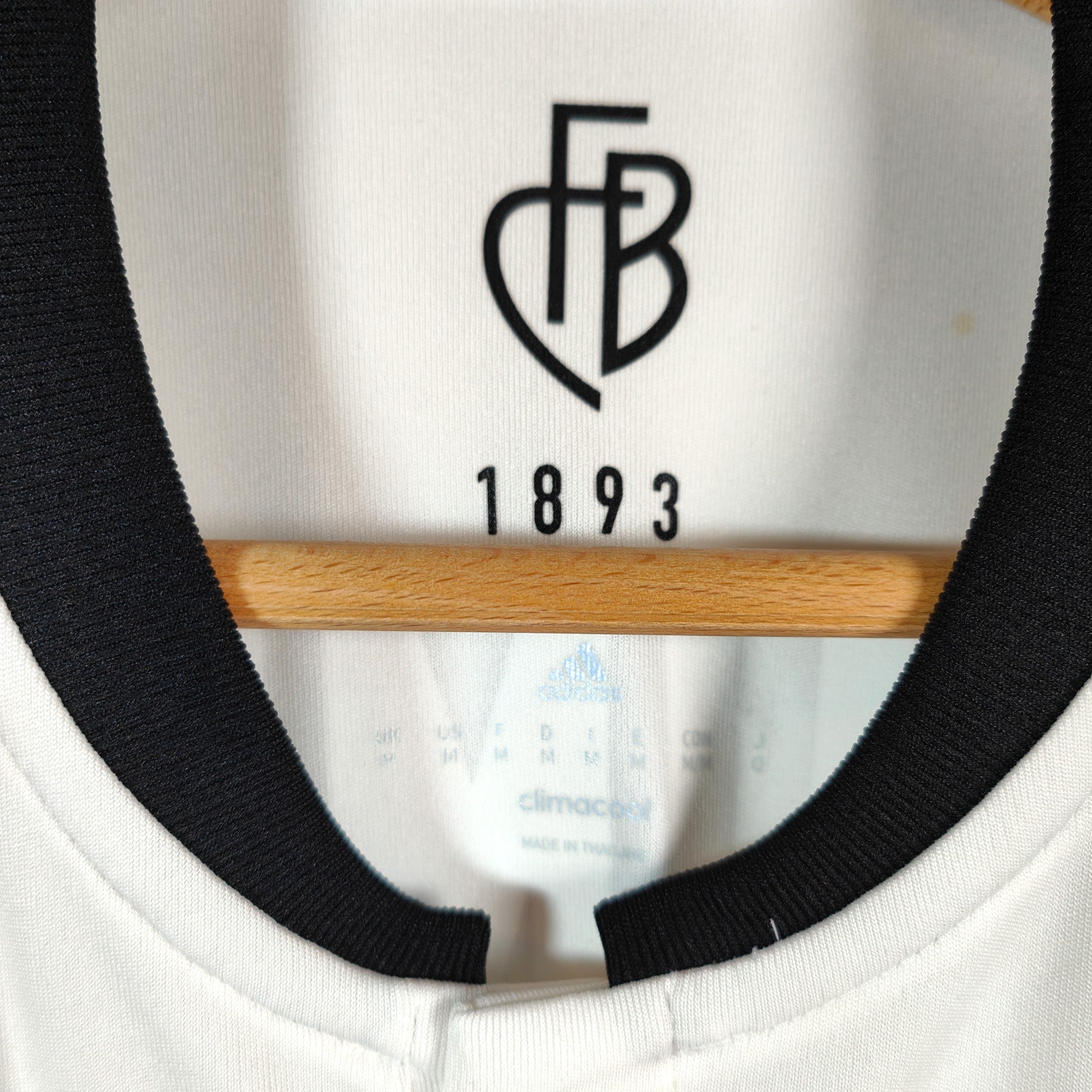 2016 - 17 FC Basel Away Shirt Doumbia 88 (M) - Eternal Pitch