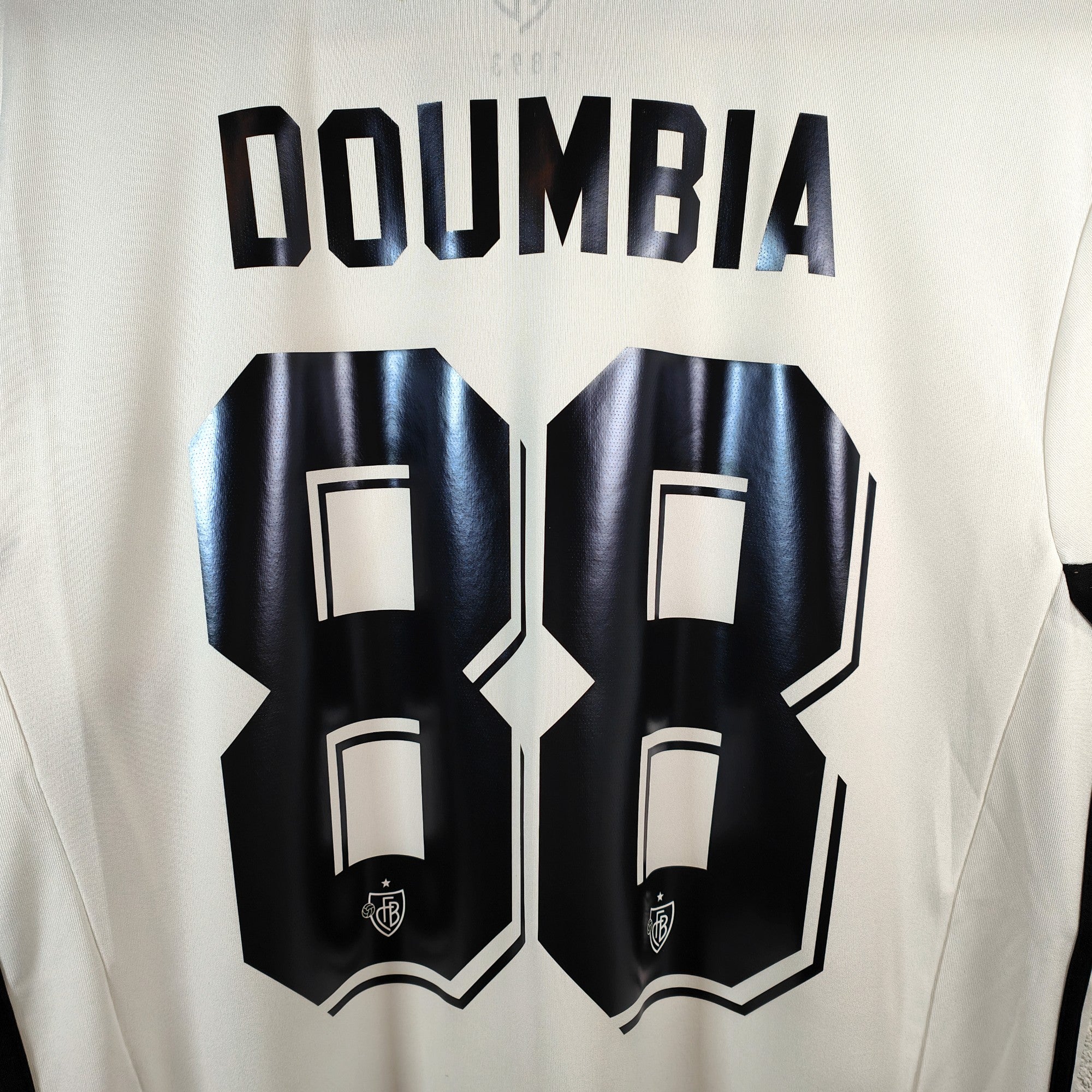 2016 - 17 FC Basel Away Shirt Doumbia 88 (M) - Eternal Pitch