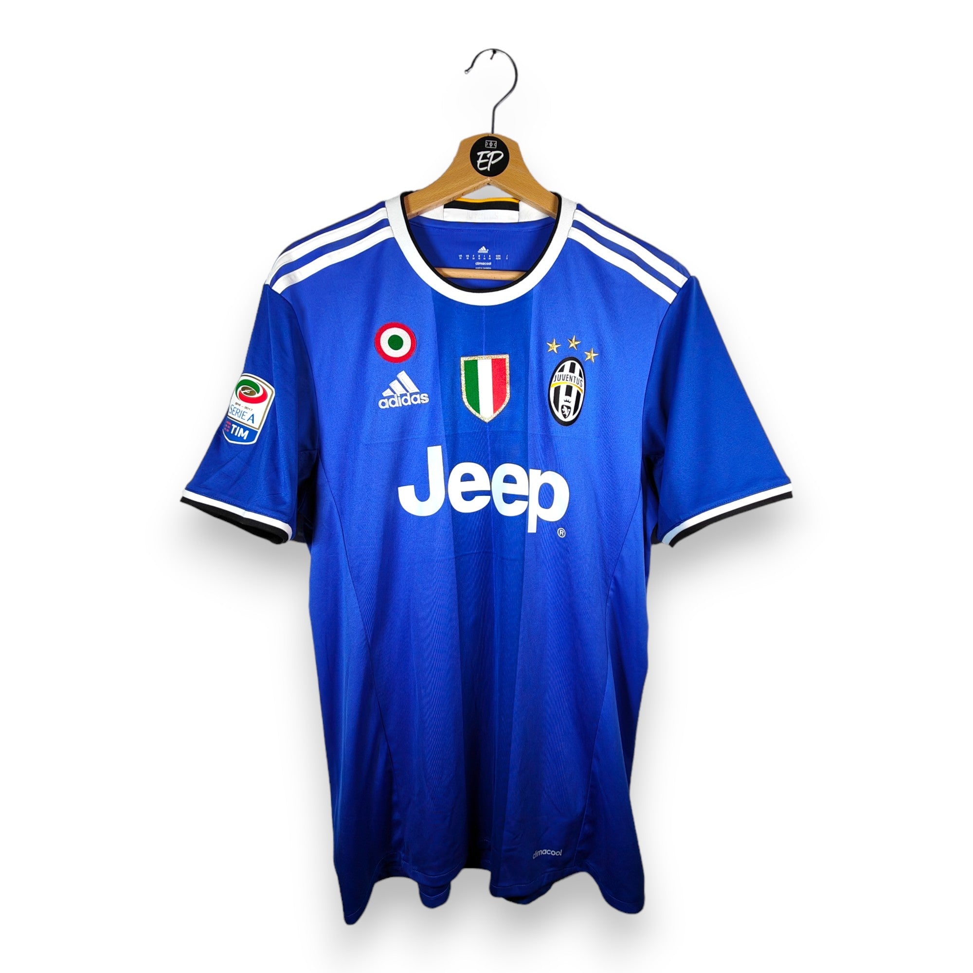 2016 - 17 Juventus Away Shirt Bonucci 19 (M) - Eternal Pitch