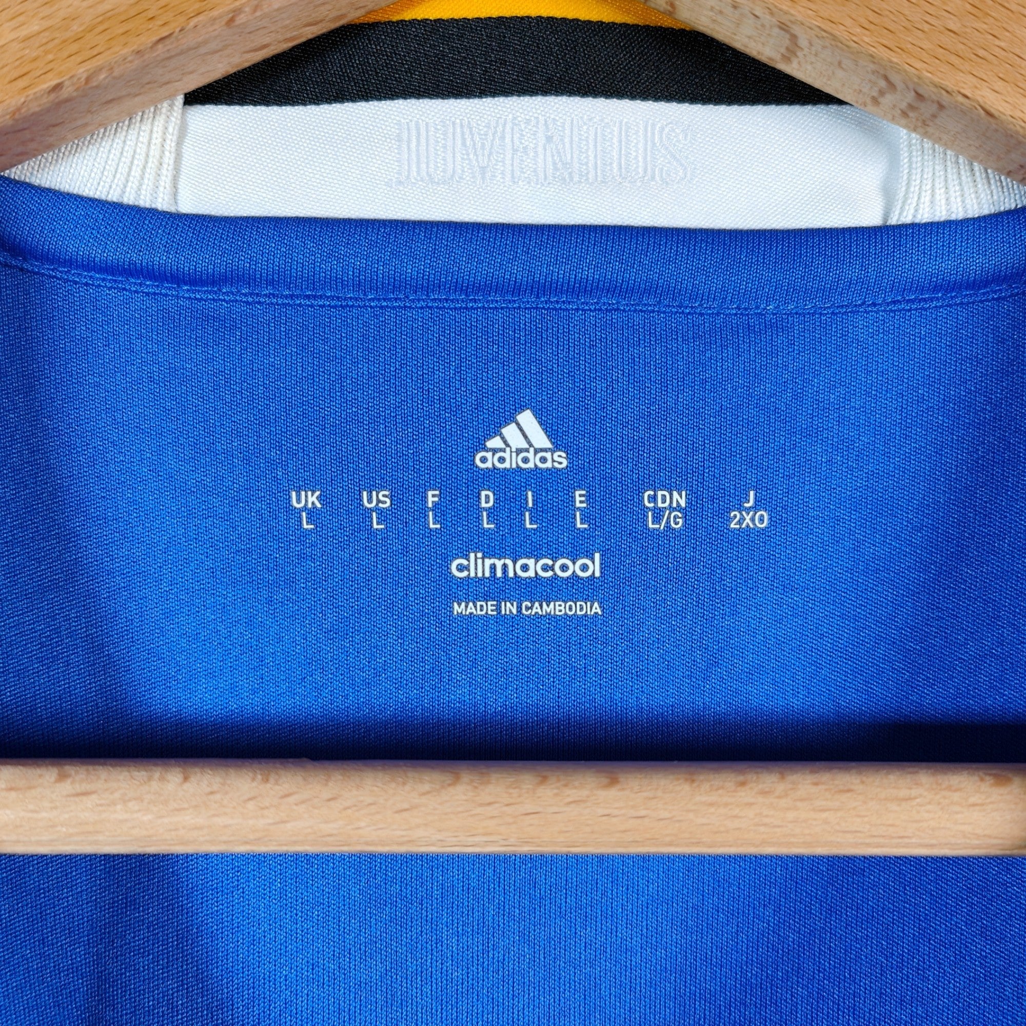 2016 - 17 Juventus Away Shirt Dybala 21 (L) - Eternal Pitch