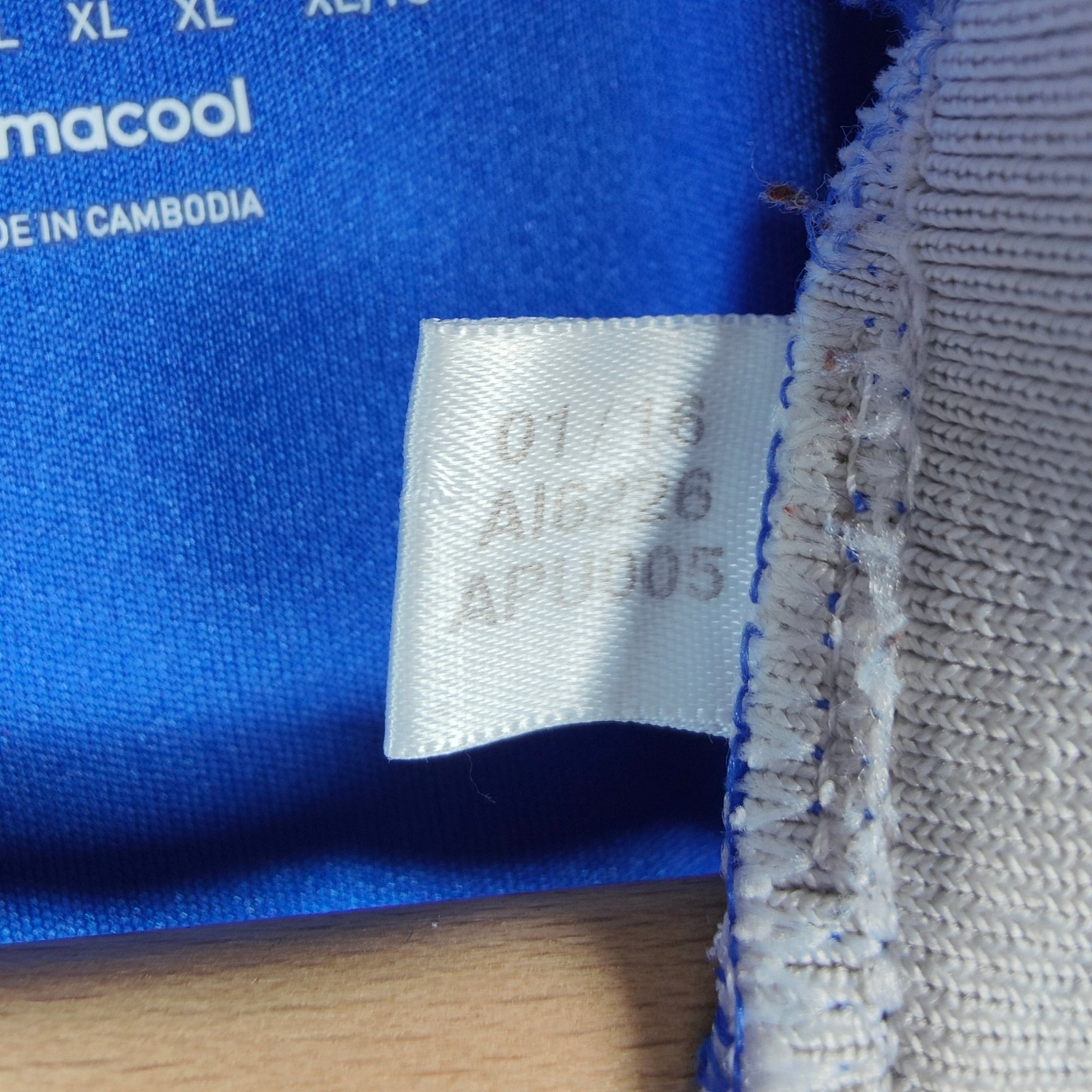 2016 - 17 Juventus Away Shirt Pjanic 5 - 8.5/10 - (XL) - Eternal Pitch