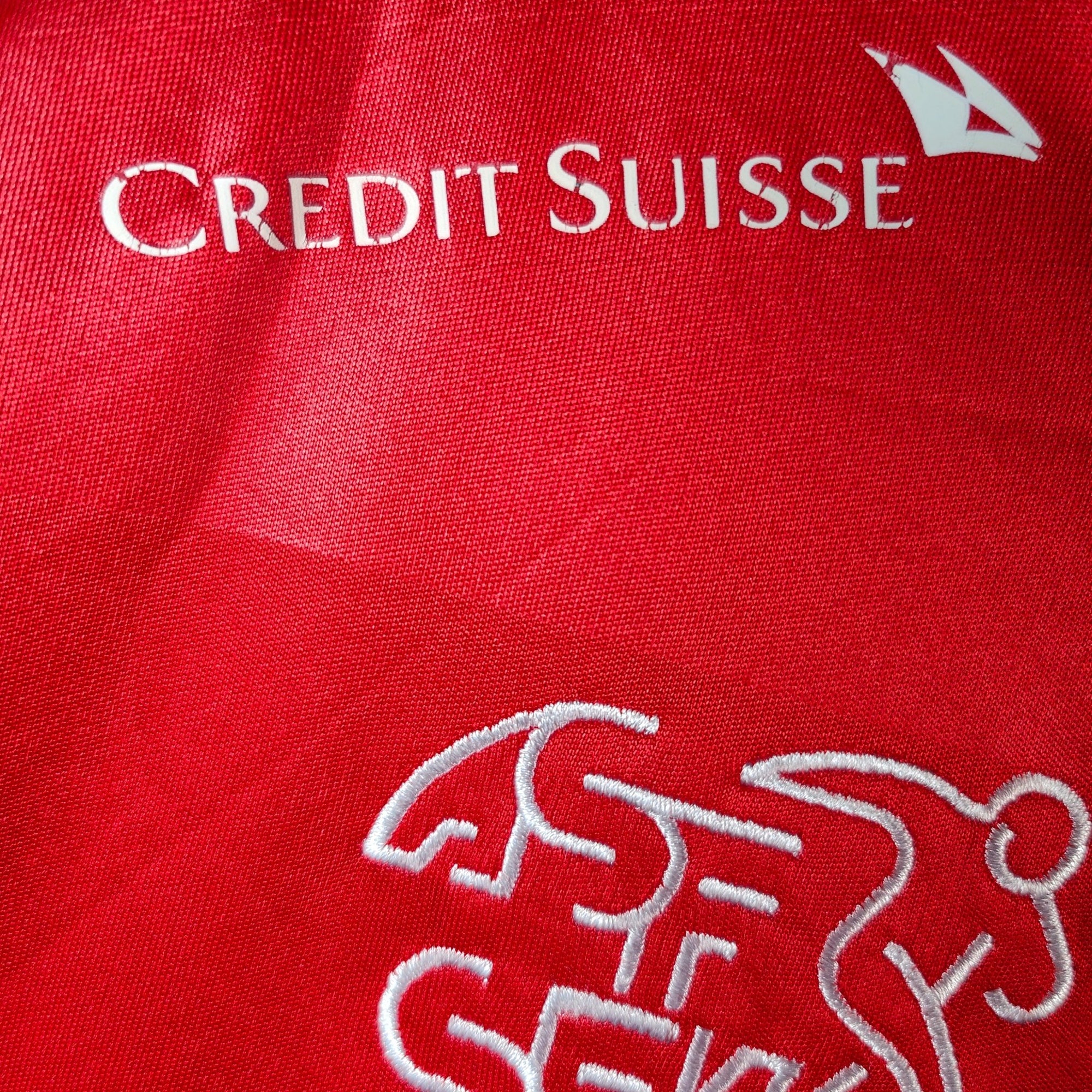 2016 - 17 Switzerland Home Shirt (L) - Eternal Pitch