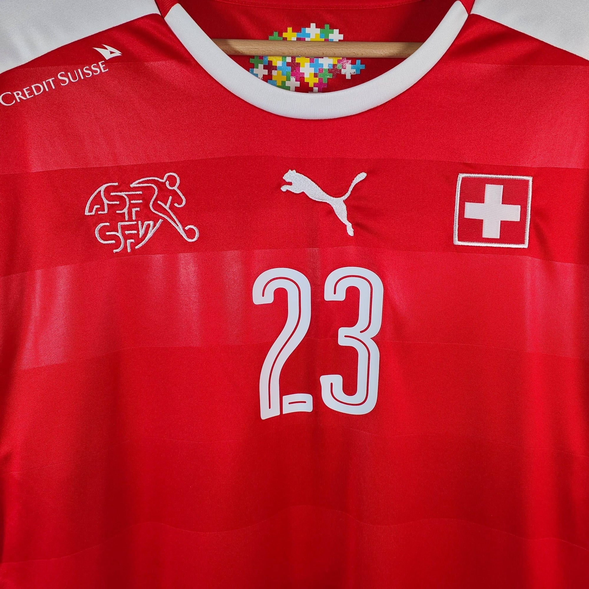 2016 - 17 Switzerland Home Shirt Shaqiri 23 - 9/10 - (XL) - Eternal Pitch