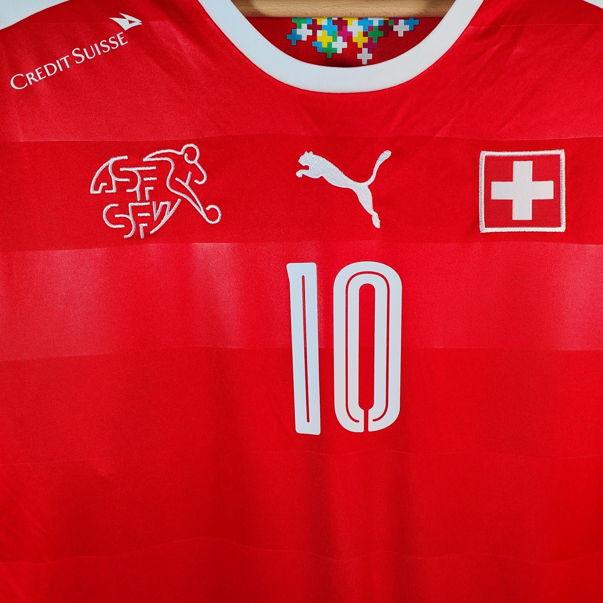2016 - 17 Switzerland Home Shirt Xhaka 10 - 9/10 - (L) - Eternal Pitch
