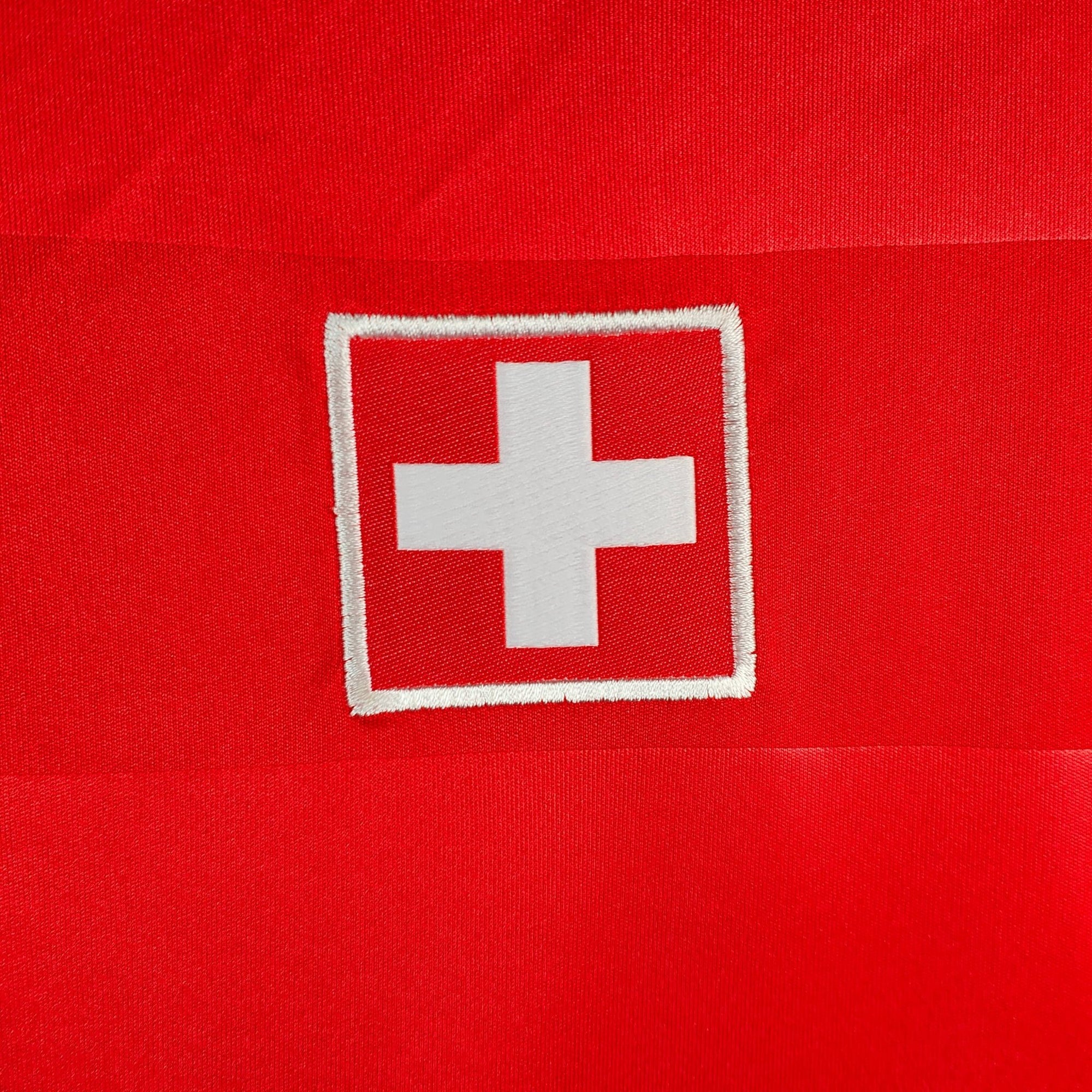 2016 - 17 Switzerland Home Shirt Xhaka 10 - 9/10 - (L) - Eternal Pitch