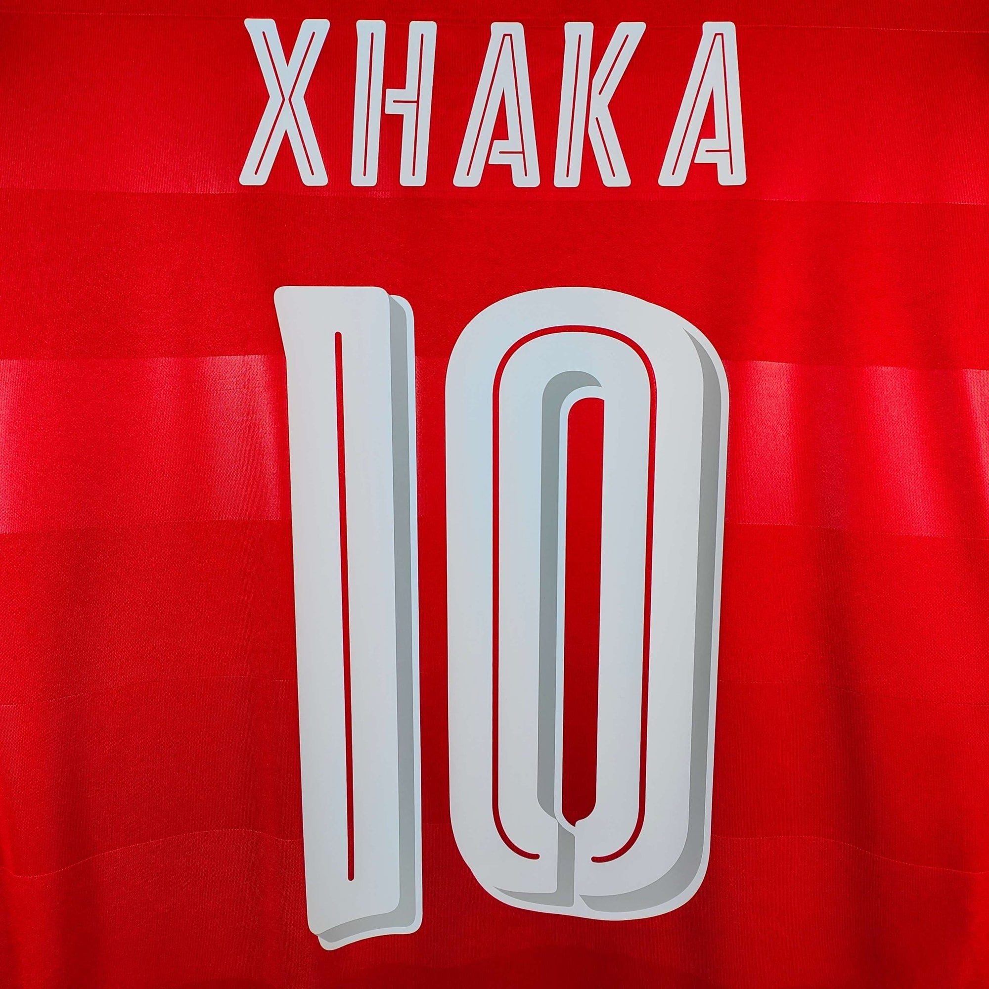 2016 - 17 Switzerland Home Shirt Xhaka 10 - 9/10 - (M) - Eternal Pitch