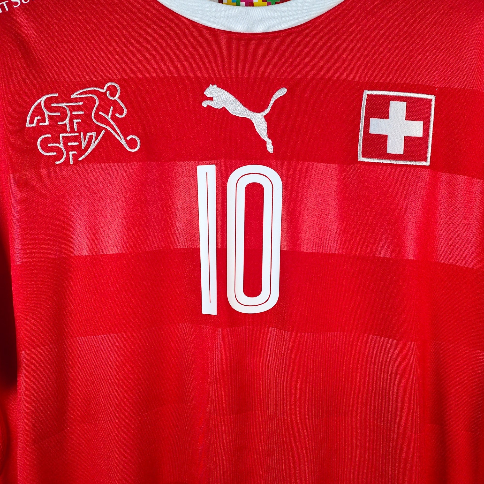2016 - 17 Switzerland Home Shirt Xhaka 10 (M) - Eternal Pitch