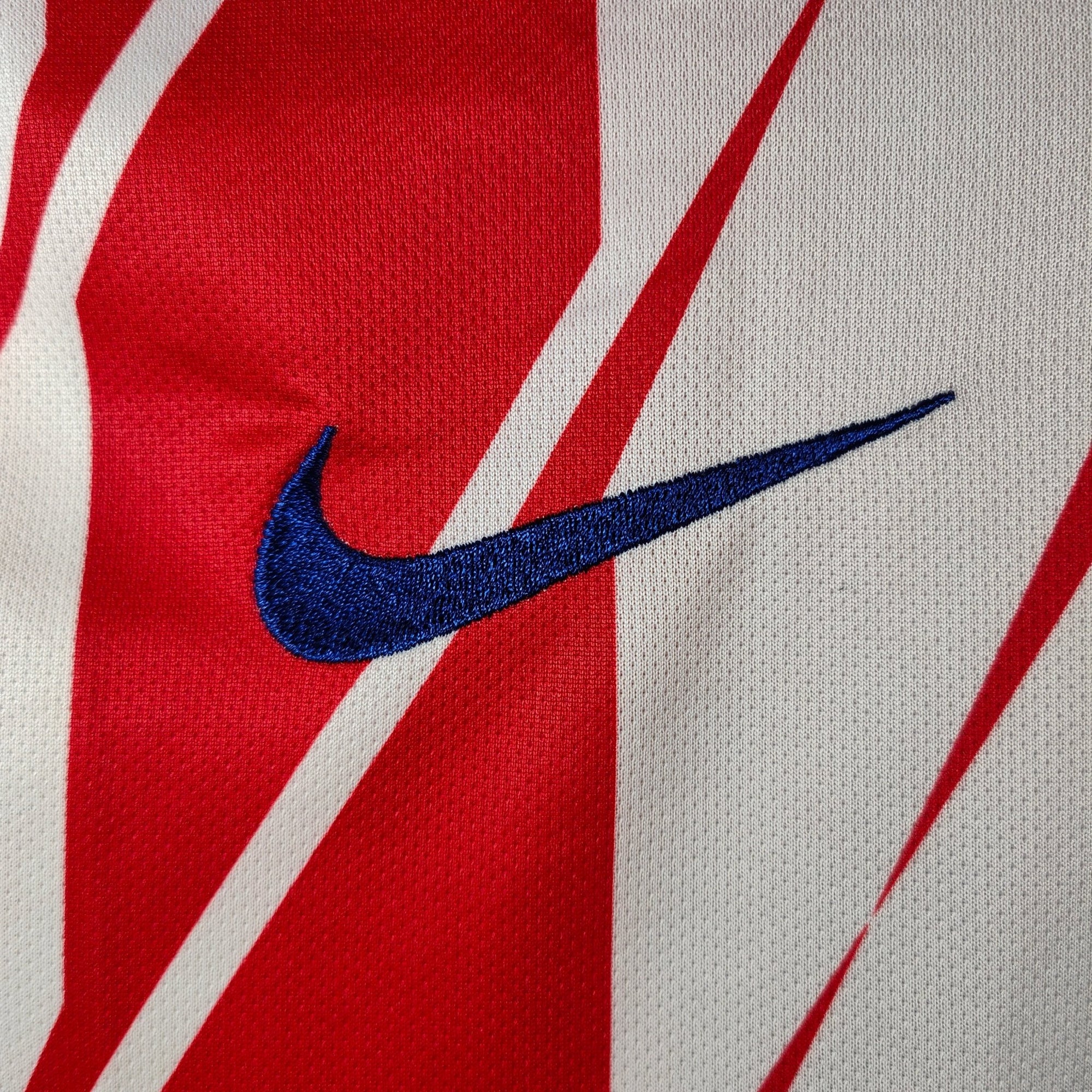 2017 - 18 Atletico Madrid Home Shirt - 8.5/10 - (M) - Eternal Pitch