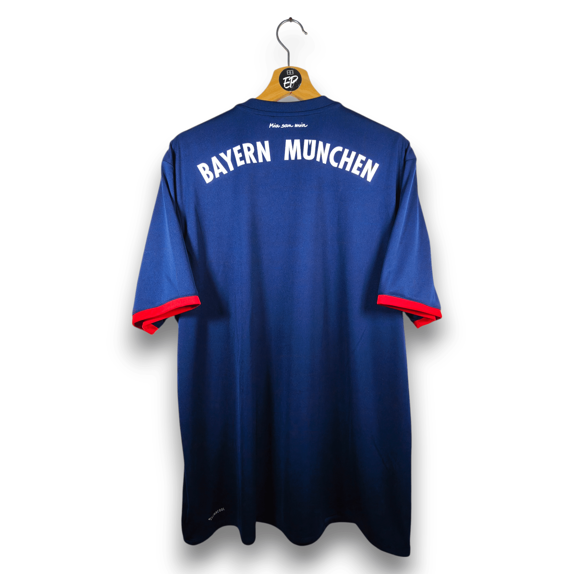 2017 - 18 Bayern Munich Away Shirt - 9.5/10 - (XL) - Eternal Pitch