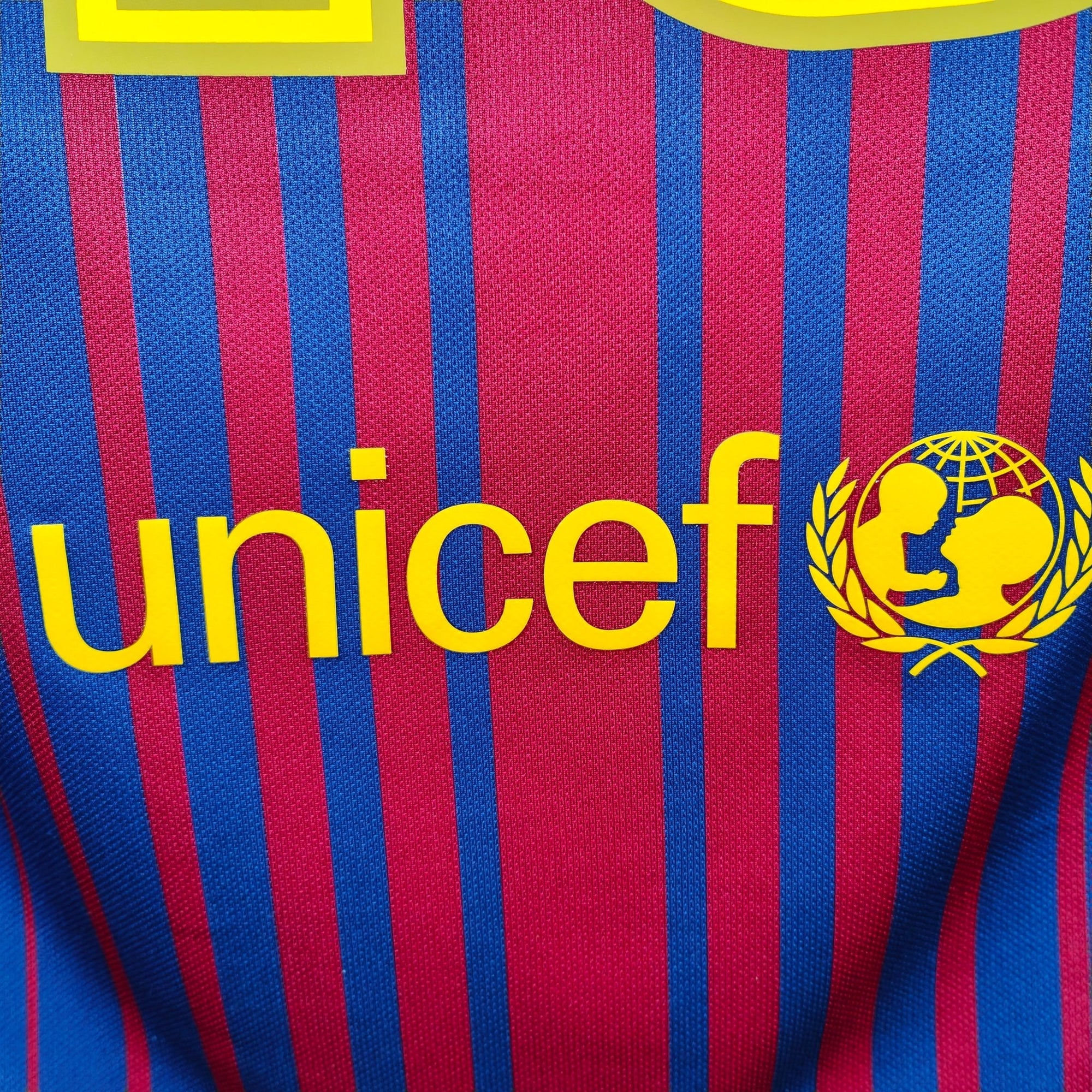 2017 - 18 FC Barcelona Home Shirt Messi 10 - 9/10 - (M) - Eternal Pitch