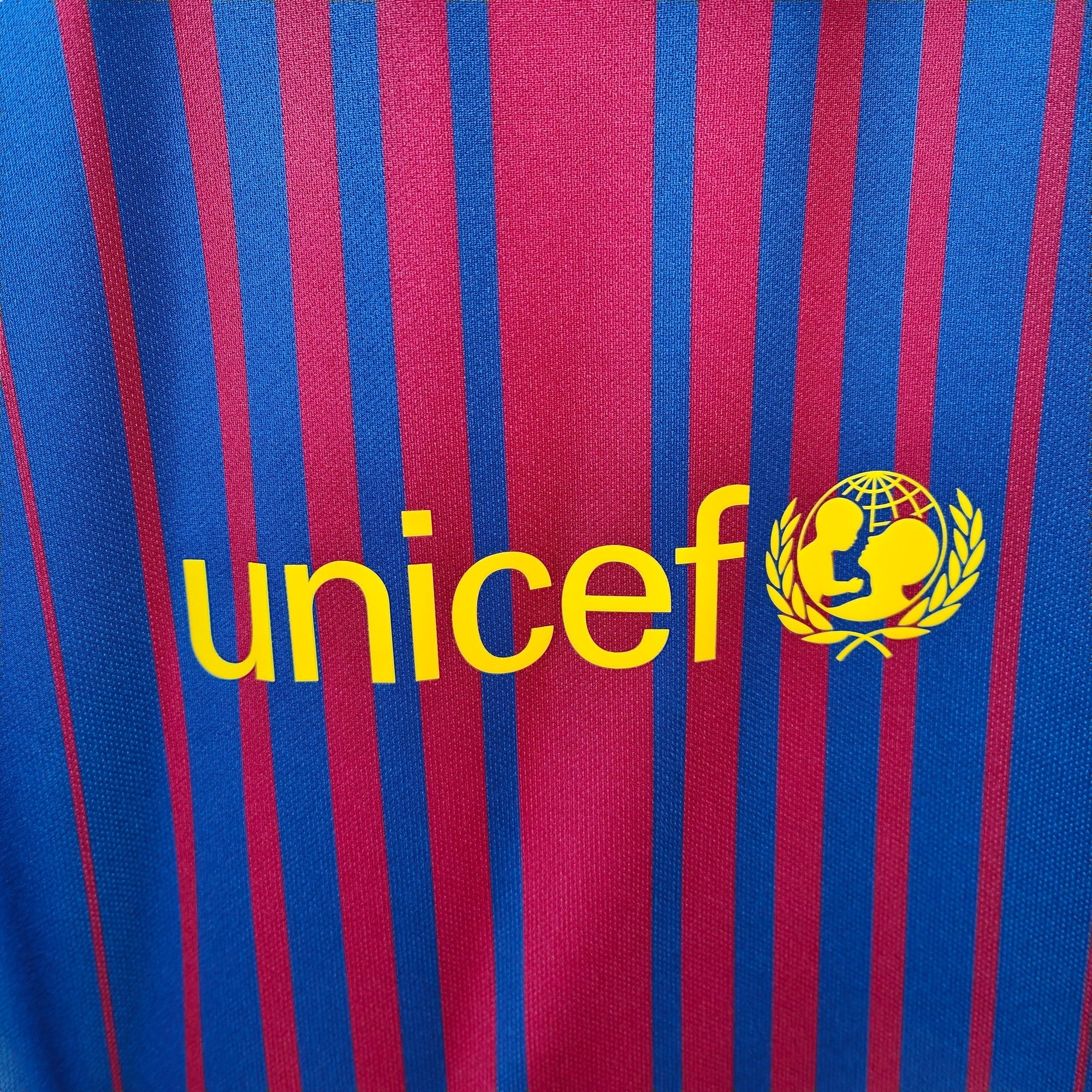 2017 - 18 FC Barcelona Home Shirt Messi 10 (L) - Eternal Pitch