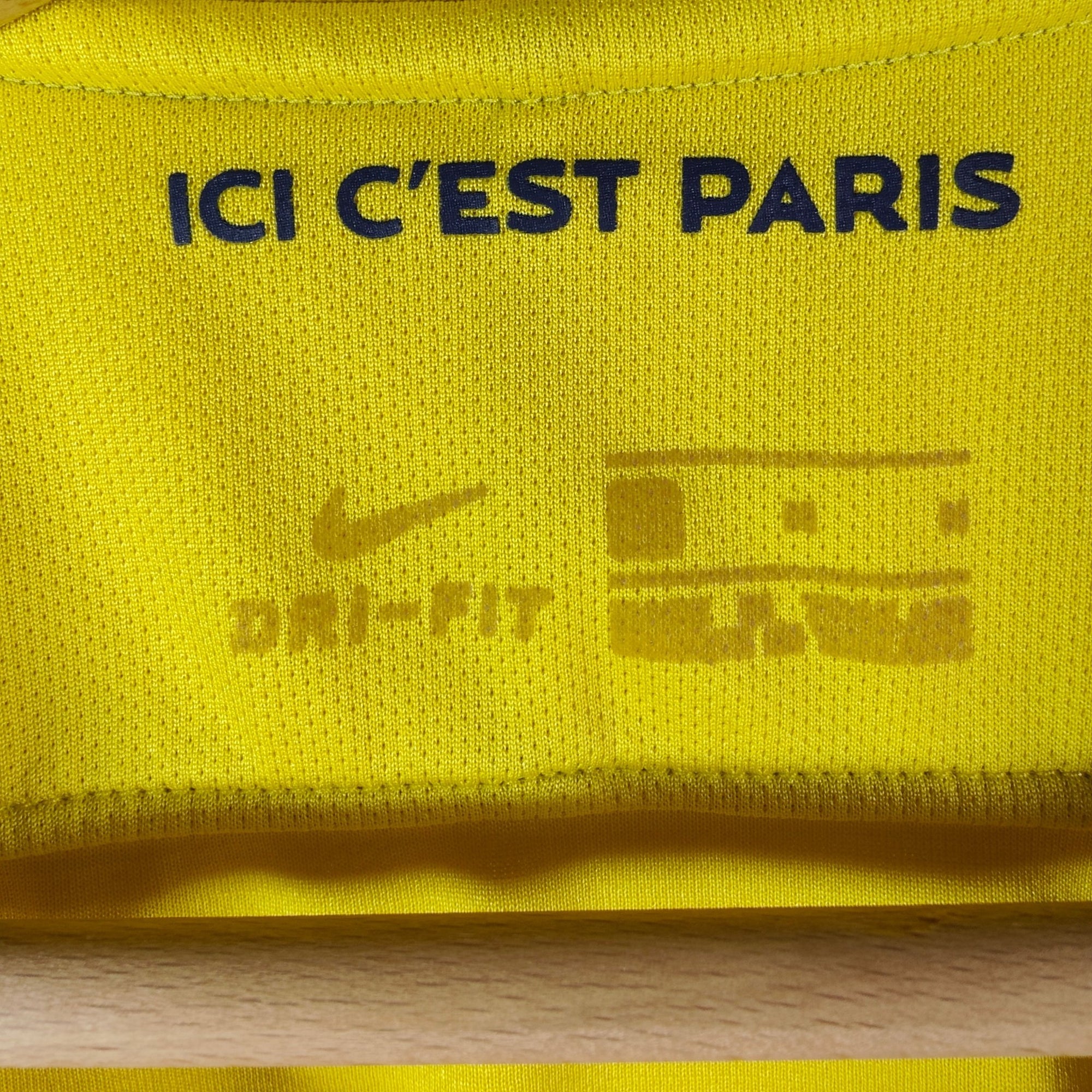 2017 - 18 PSG Away Shirt - 7.5/10 - (M) - Eternal Pitch