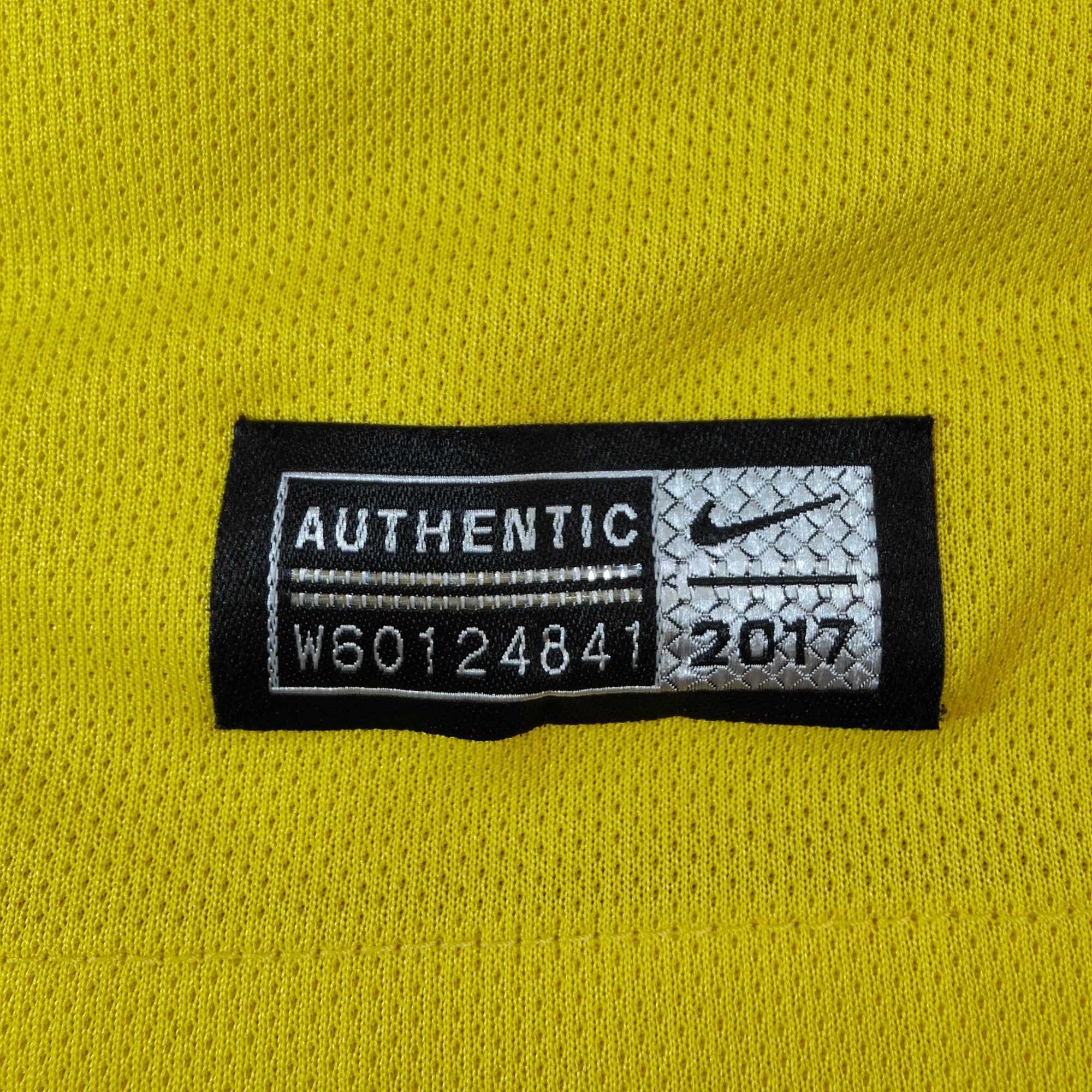 2017 - 18 PSG Away Shirt Neymar 10 - 9/10 - (M) - Eternal Pitch