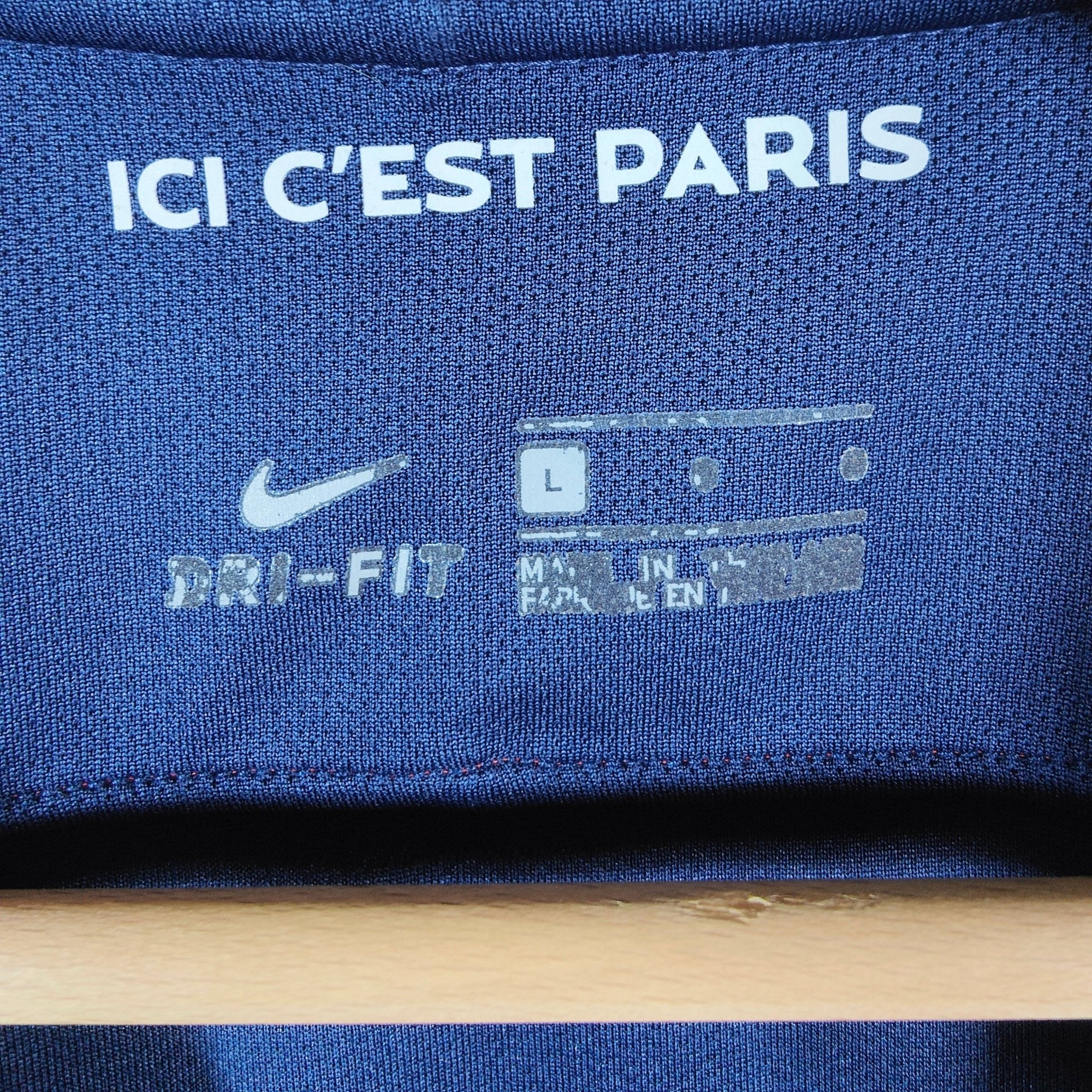 2017 - 18 PSG Home Shirt Neymar 10 - 9/10 - (L) - Eternal Pitch