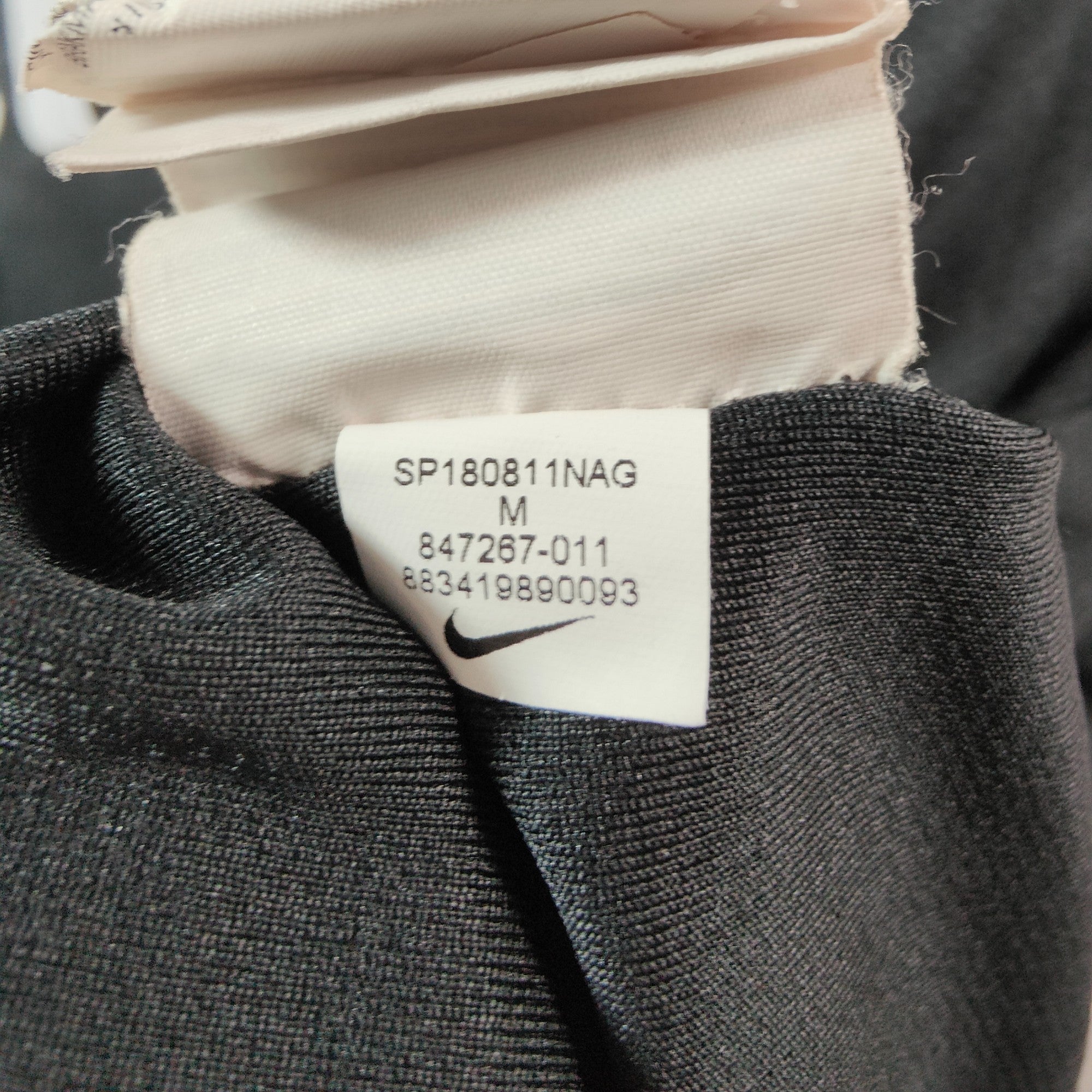 2017 - 18 PSG Third Shirt Verratti 6 - 8.5/10 - (M) - Eternal Pitch